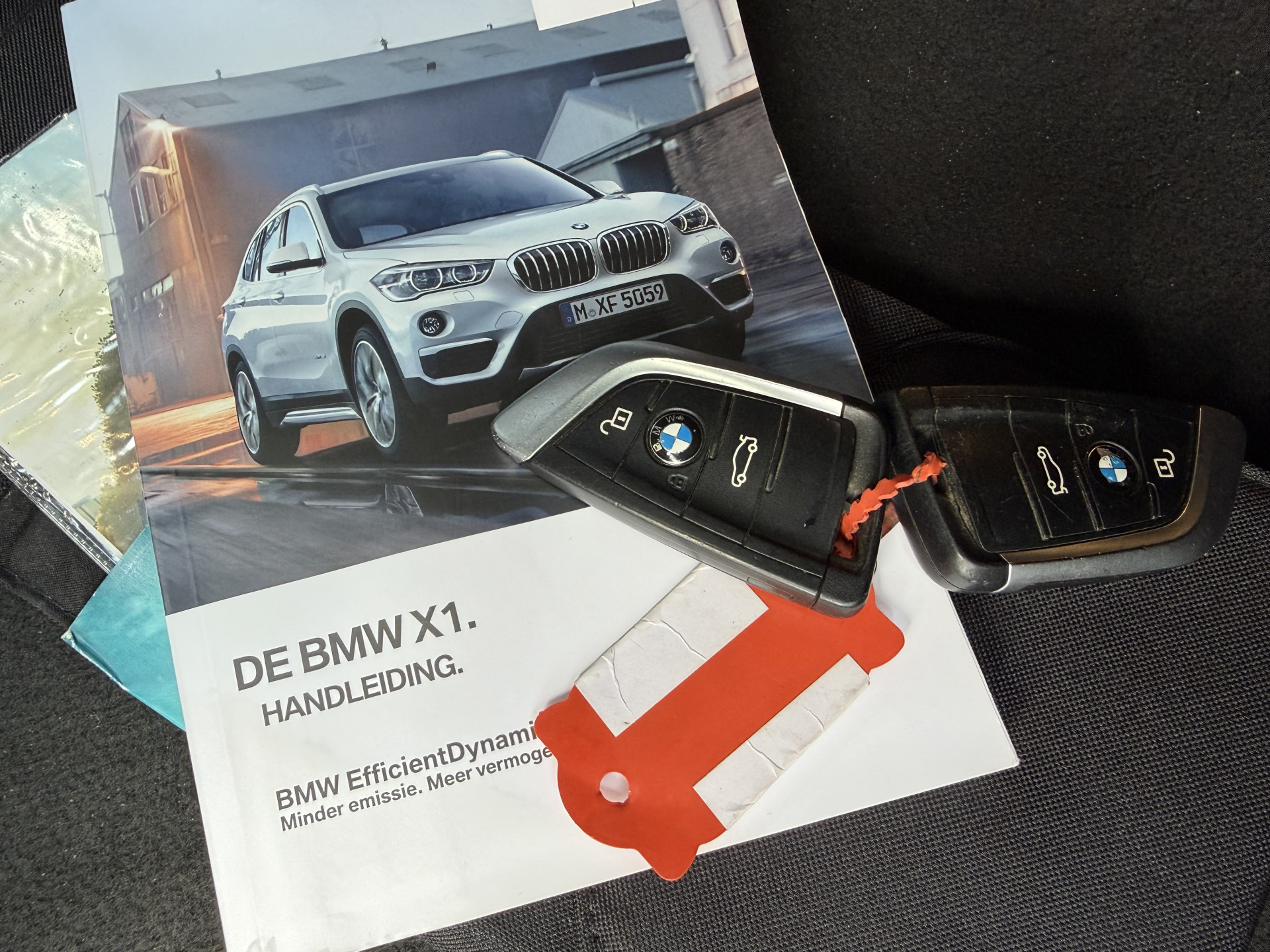 Foto van BMW X1 Xdrive20i