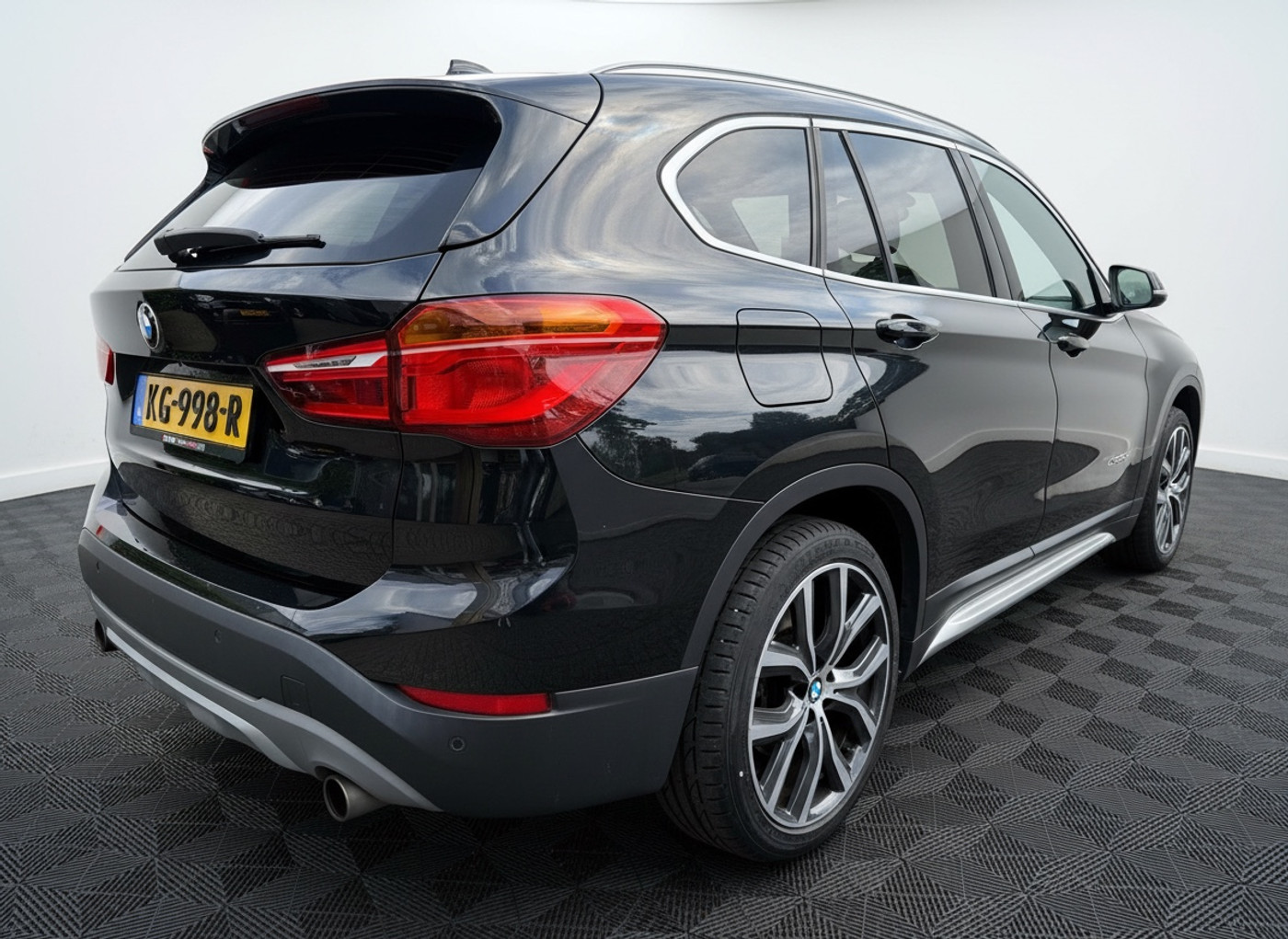 Foto van BMW X1 Xdrive20i