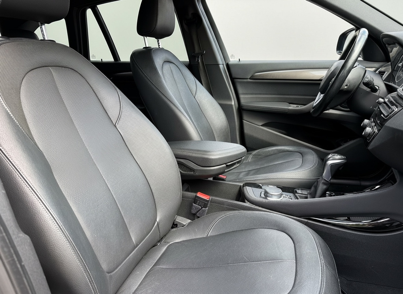 Foto van BMW X1 Xdrive20i