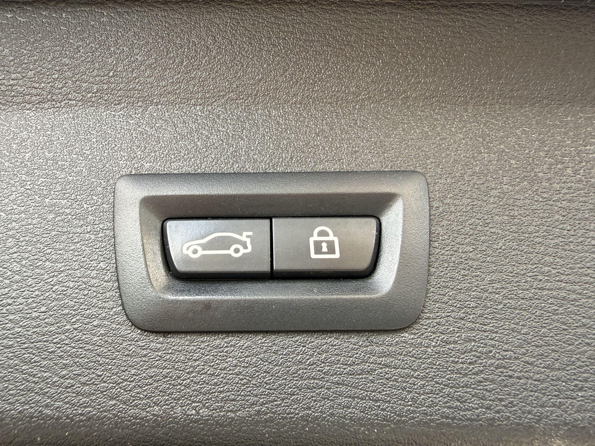 Foto van BMW X1 Xdrive20i