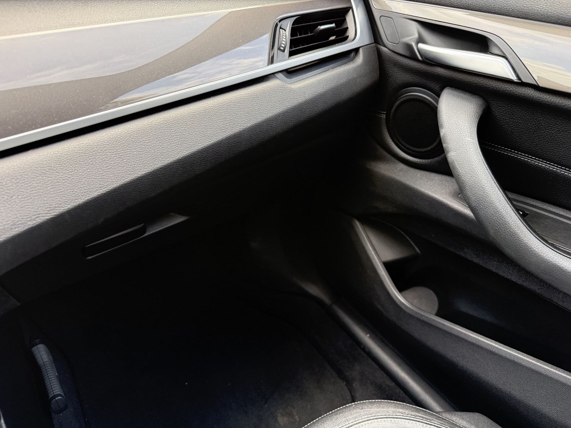 Foto van BMW X1 Xdrive20i
