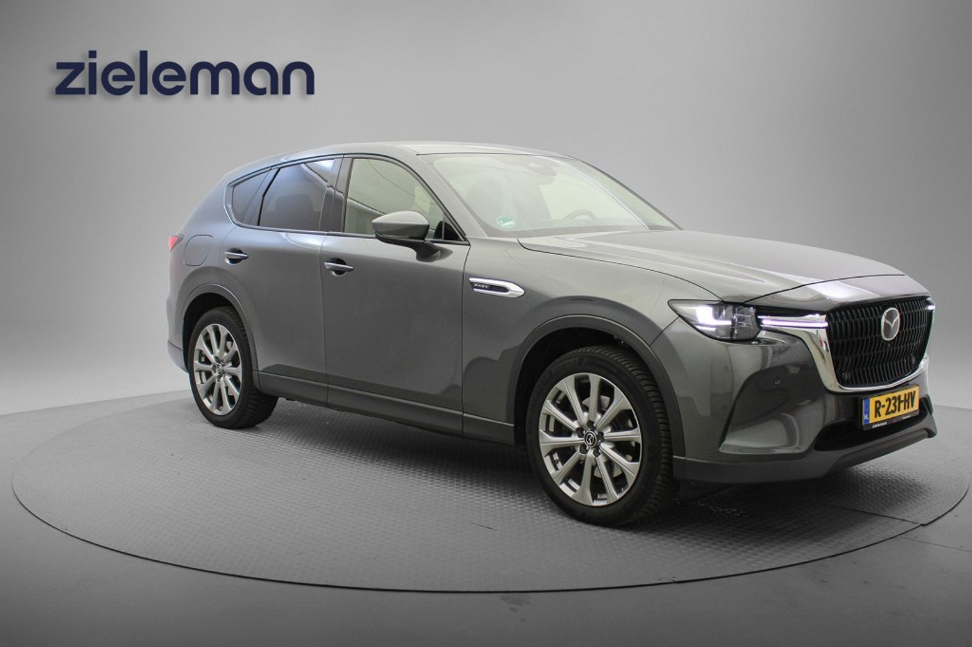 Foto van Mazda CX-60