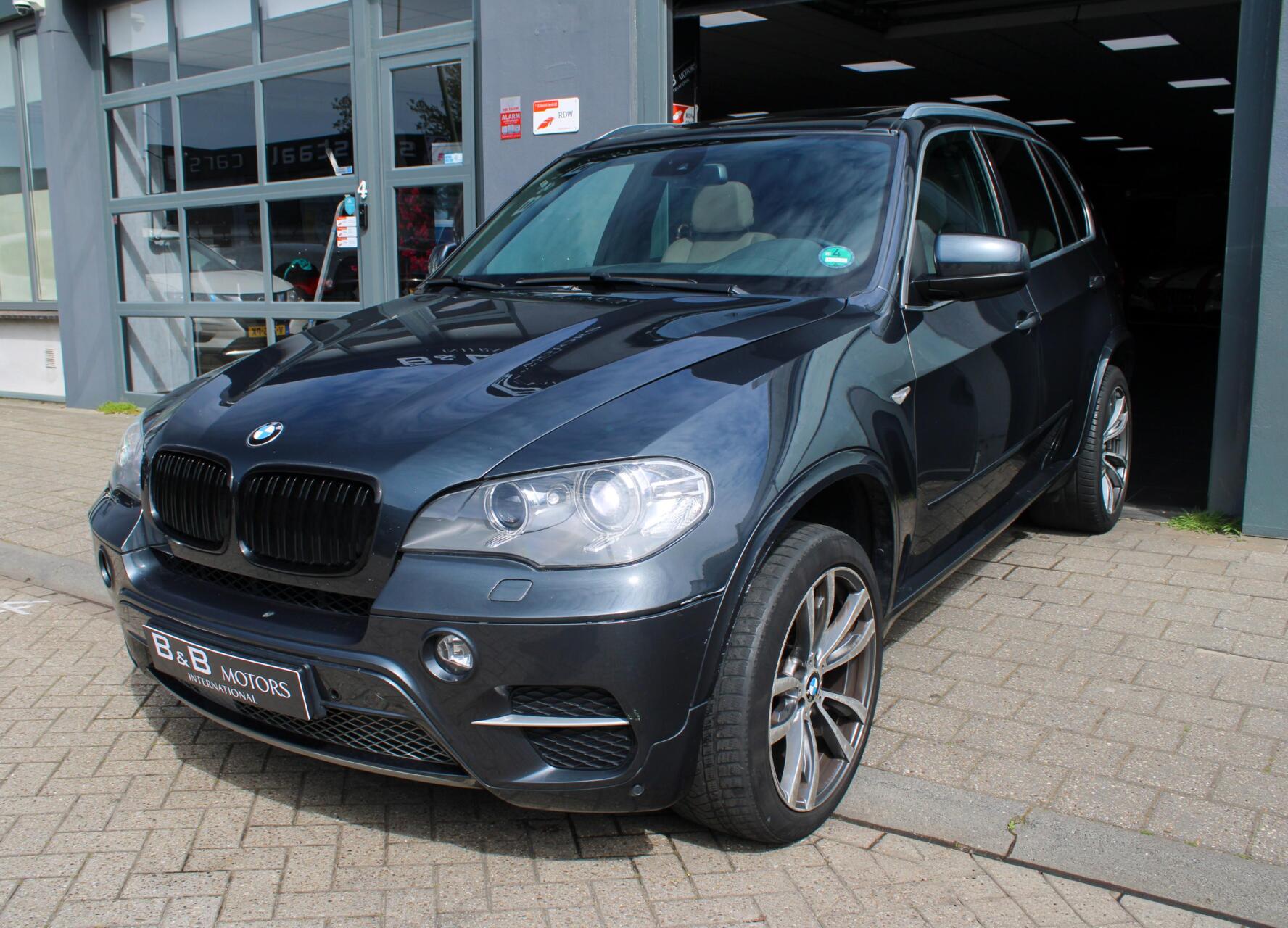 Foto van BMW X5 XDRIVE30D