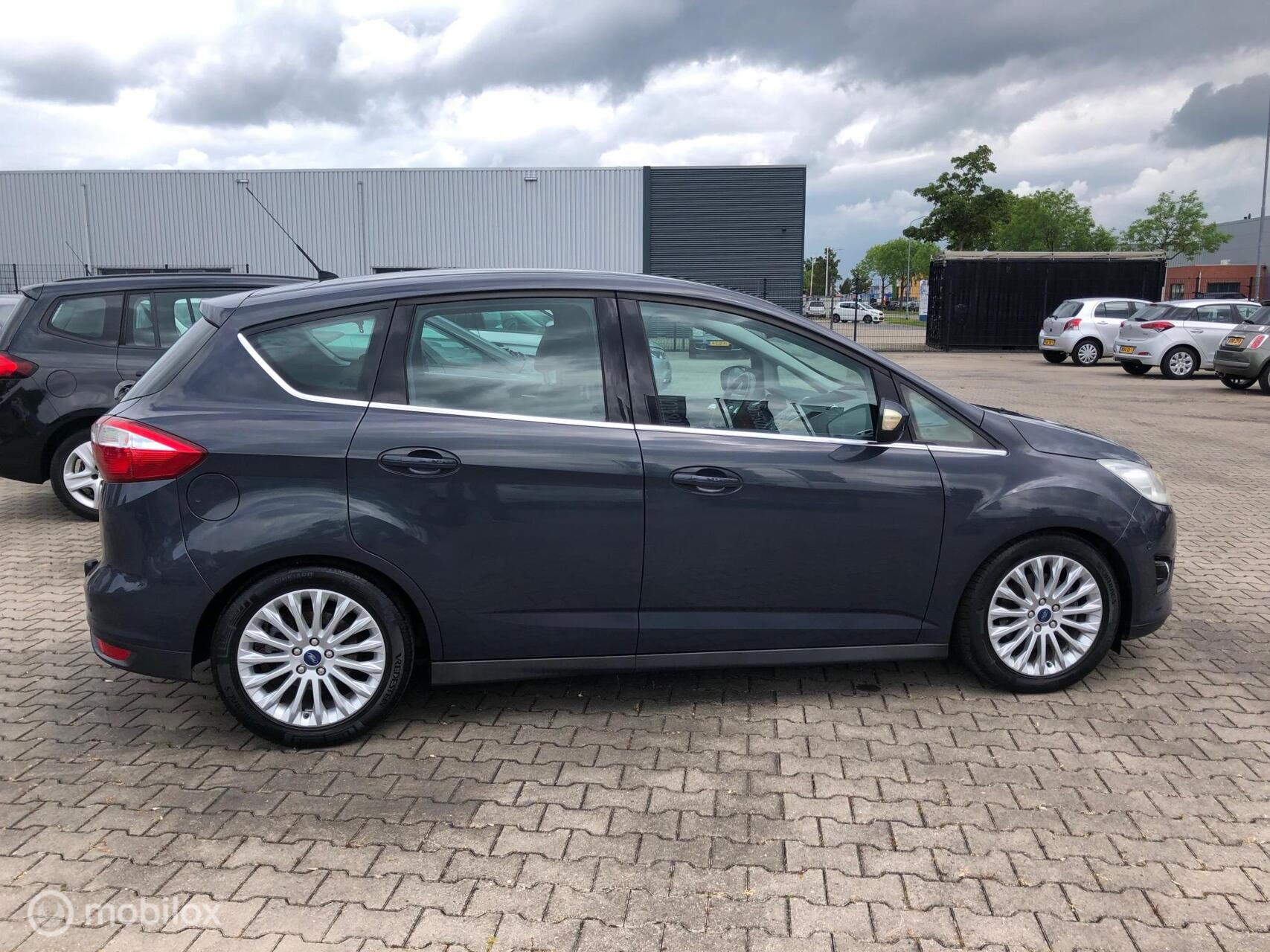 Foto van Ford C-max