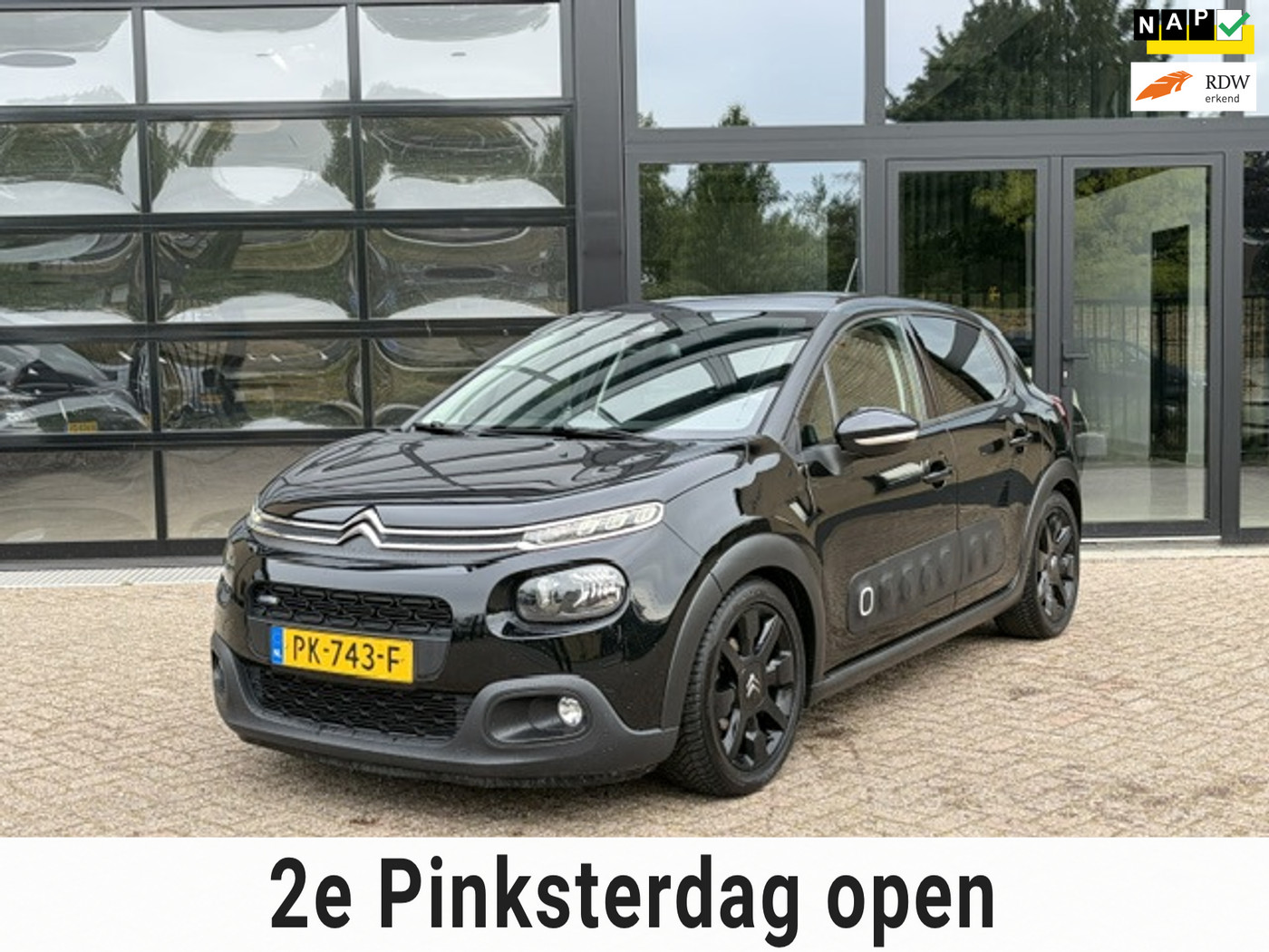 Citroen C3 1.2 PureTech - navi, achteruitrijcamera, cruise control, airco 2017 - voorkant