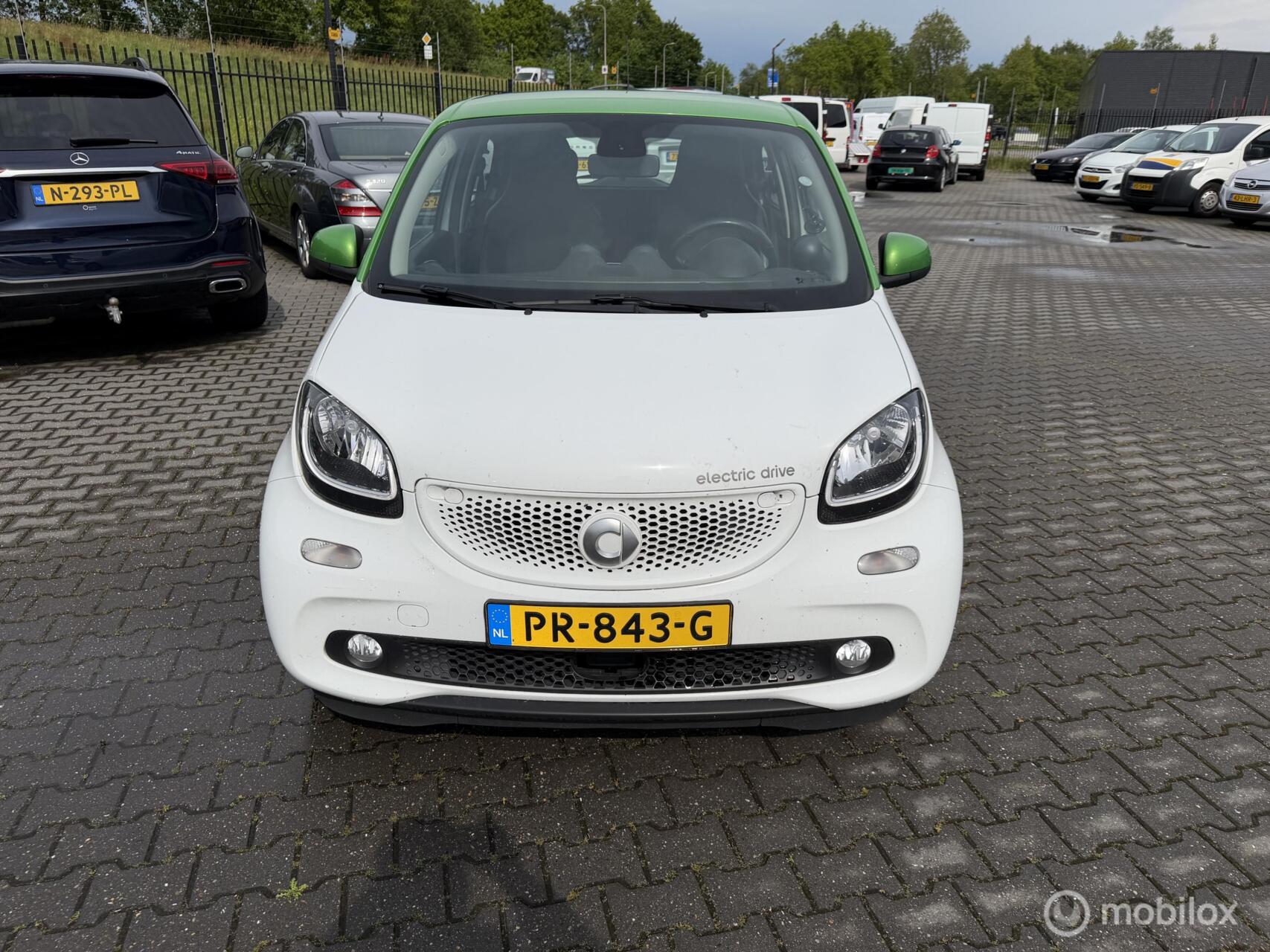 Foto van SMART FORFOUR ED