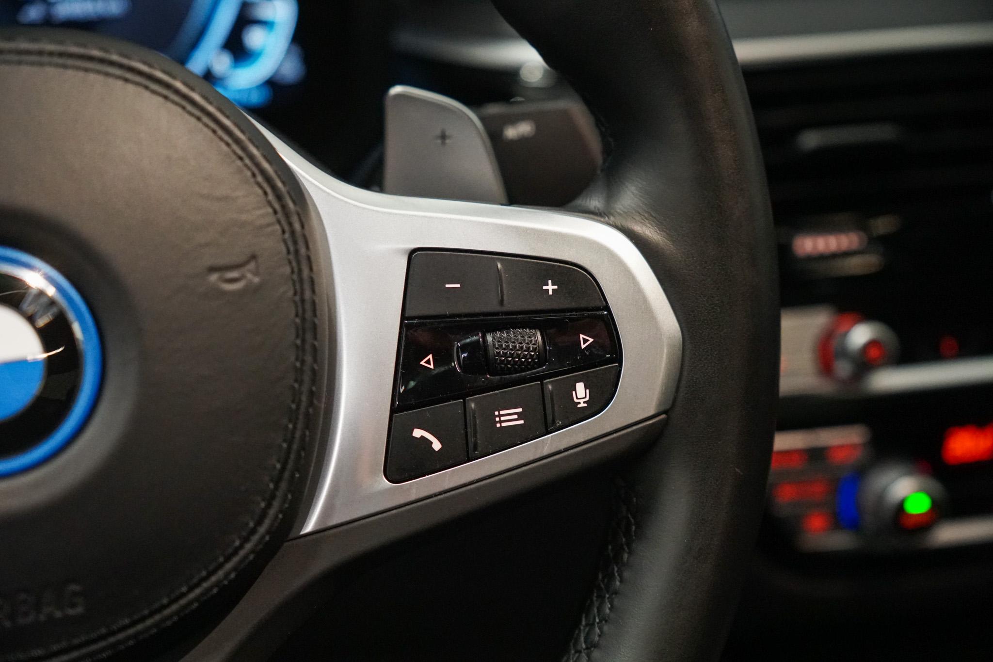 Foto van BMW 530e