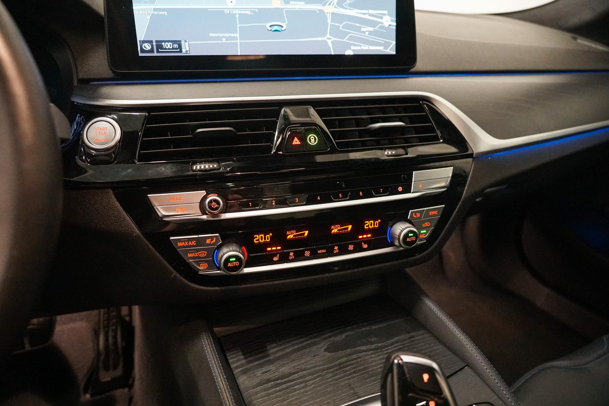 Foto van BMW 530e