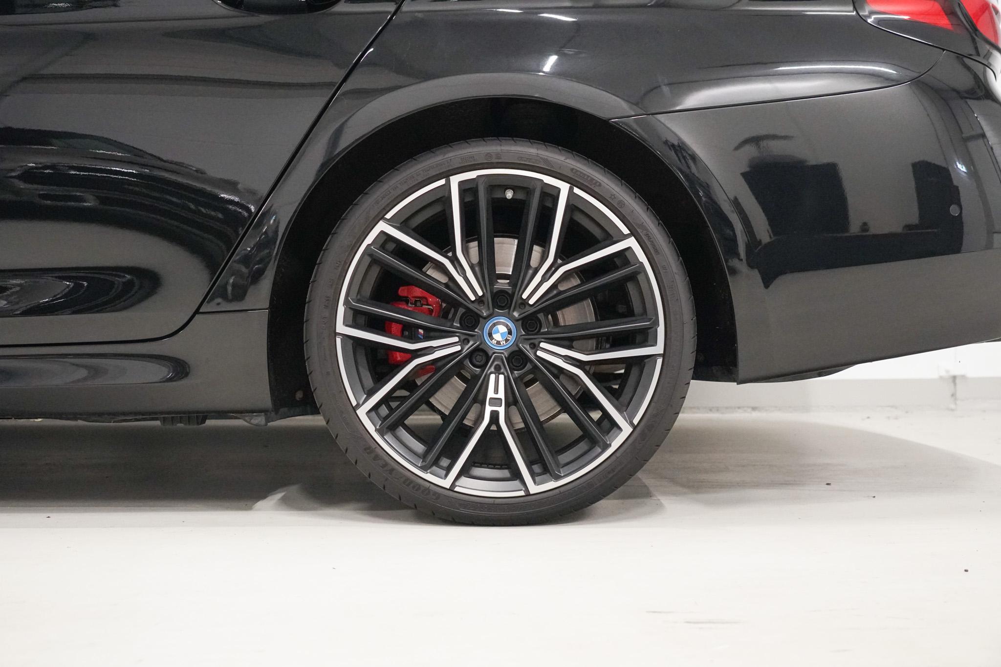 Foto van BMW 530e