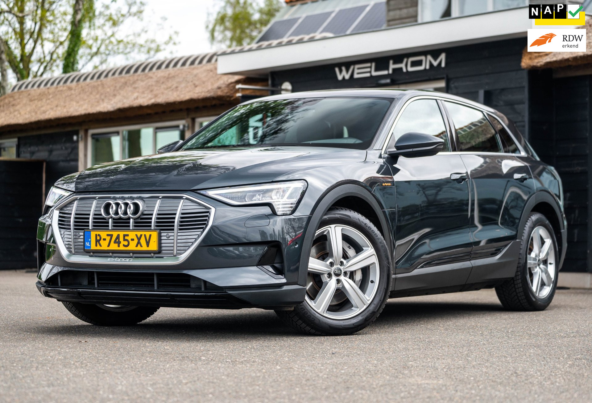 Audi E-tron 55 quattro edition 95 kWh 2022 - voorkant