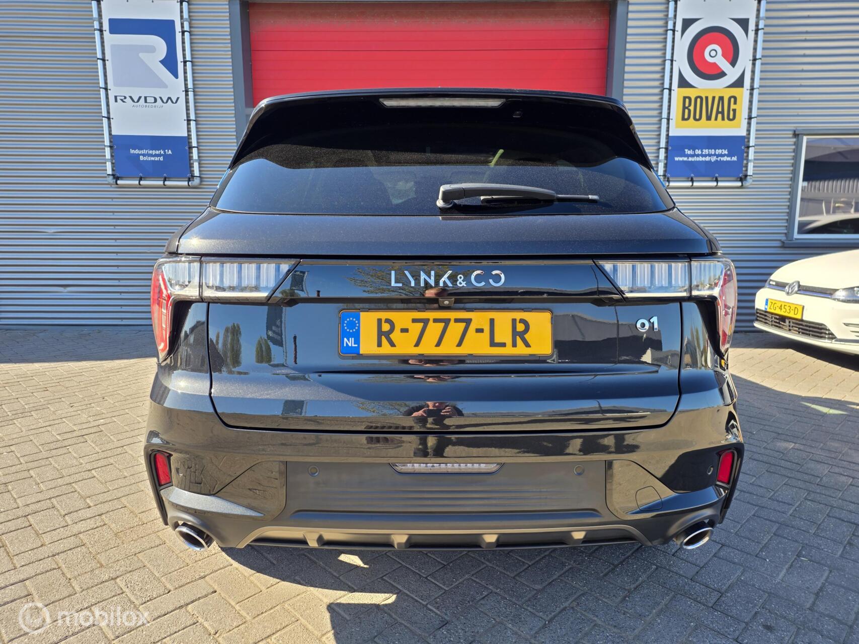 Foto van Lynk&co LYNK & Co 01