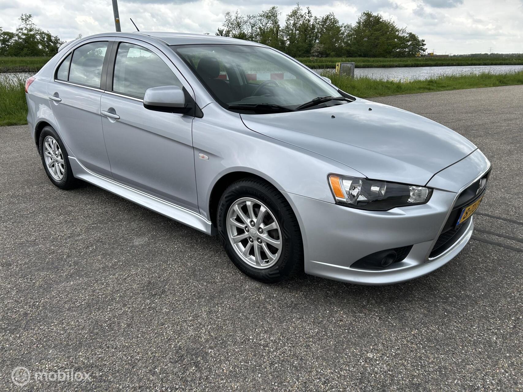 Foto van MITSUBISHI MITSUBISHI LANCER
