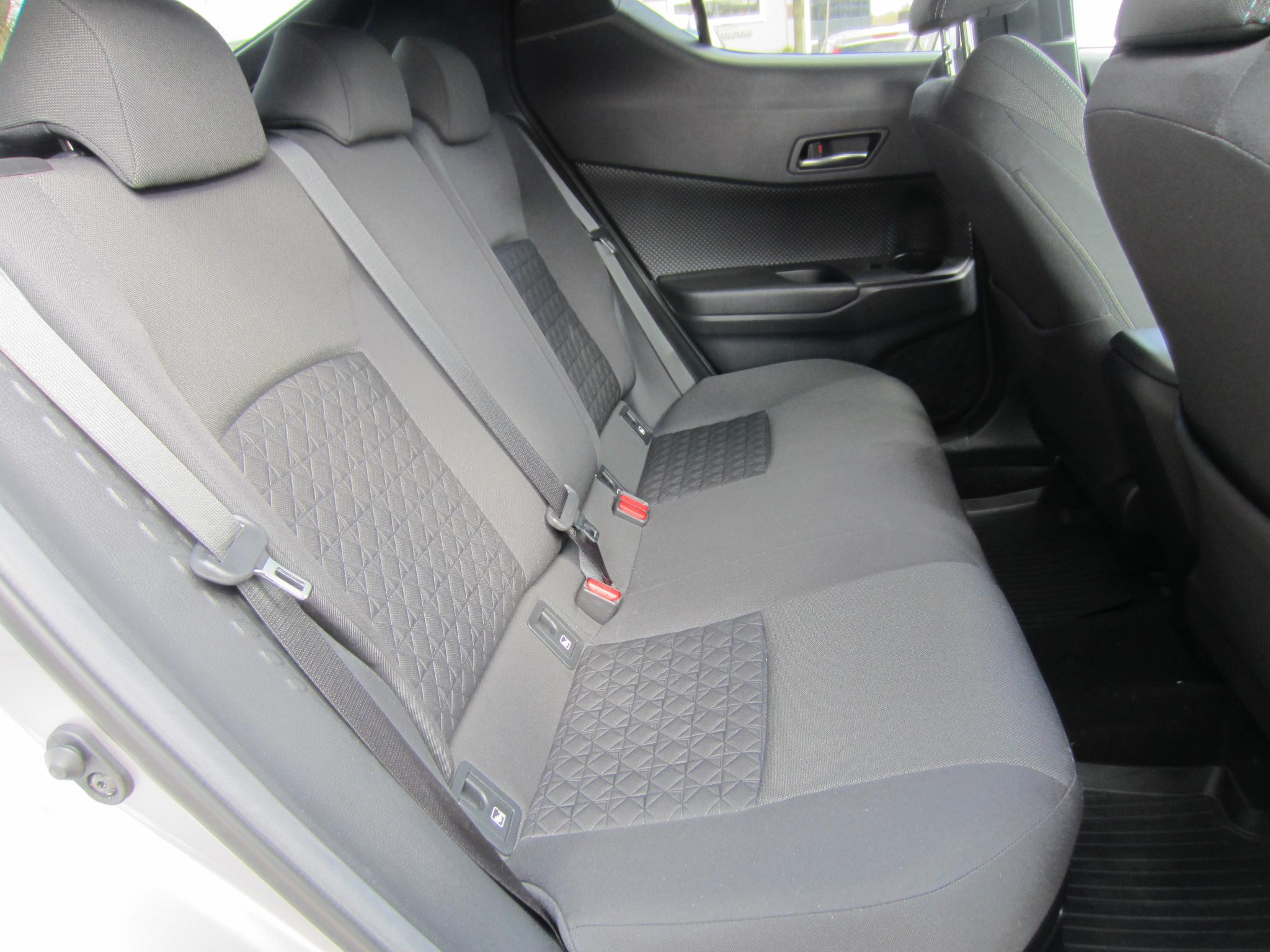 Foto van Toyota Toyota C-hr