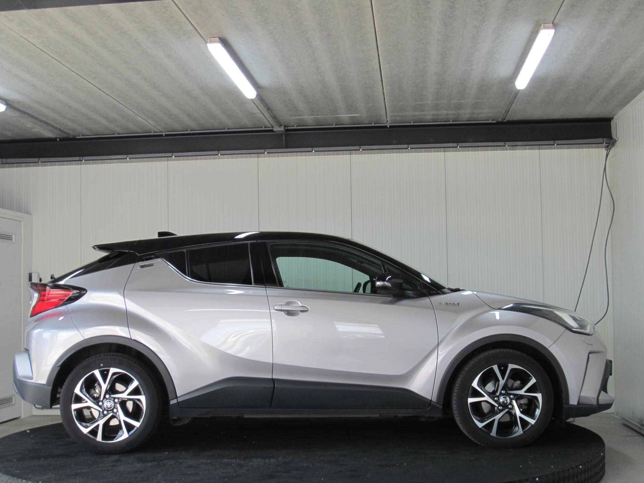 Foto van Toyota Toyota C-hr