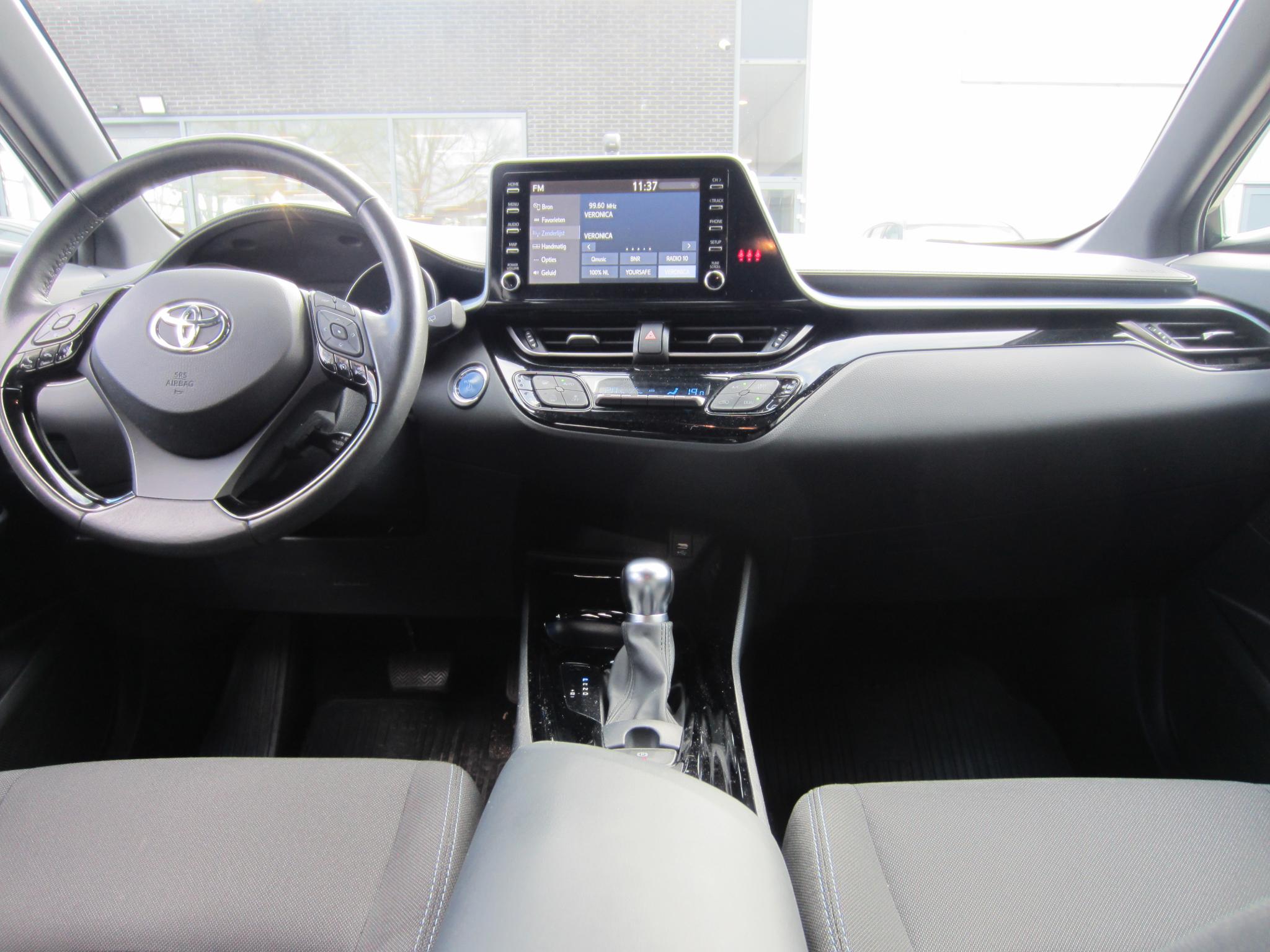 Foto van Toyota Toyota C-hr
