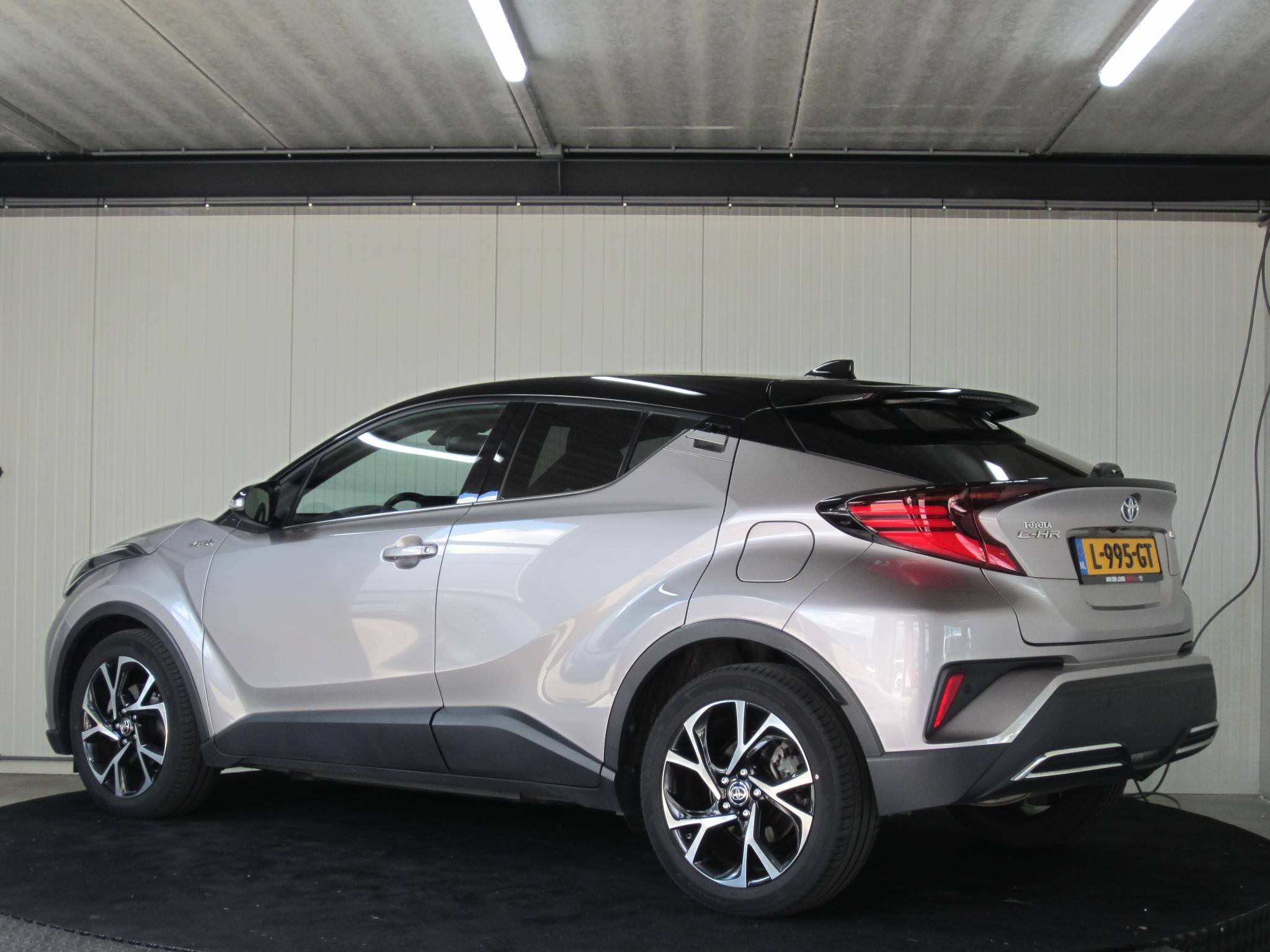 Foto van Toyota Toyota C-hr