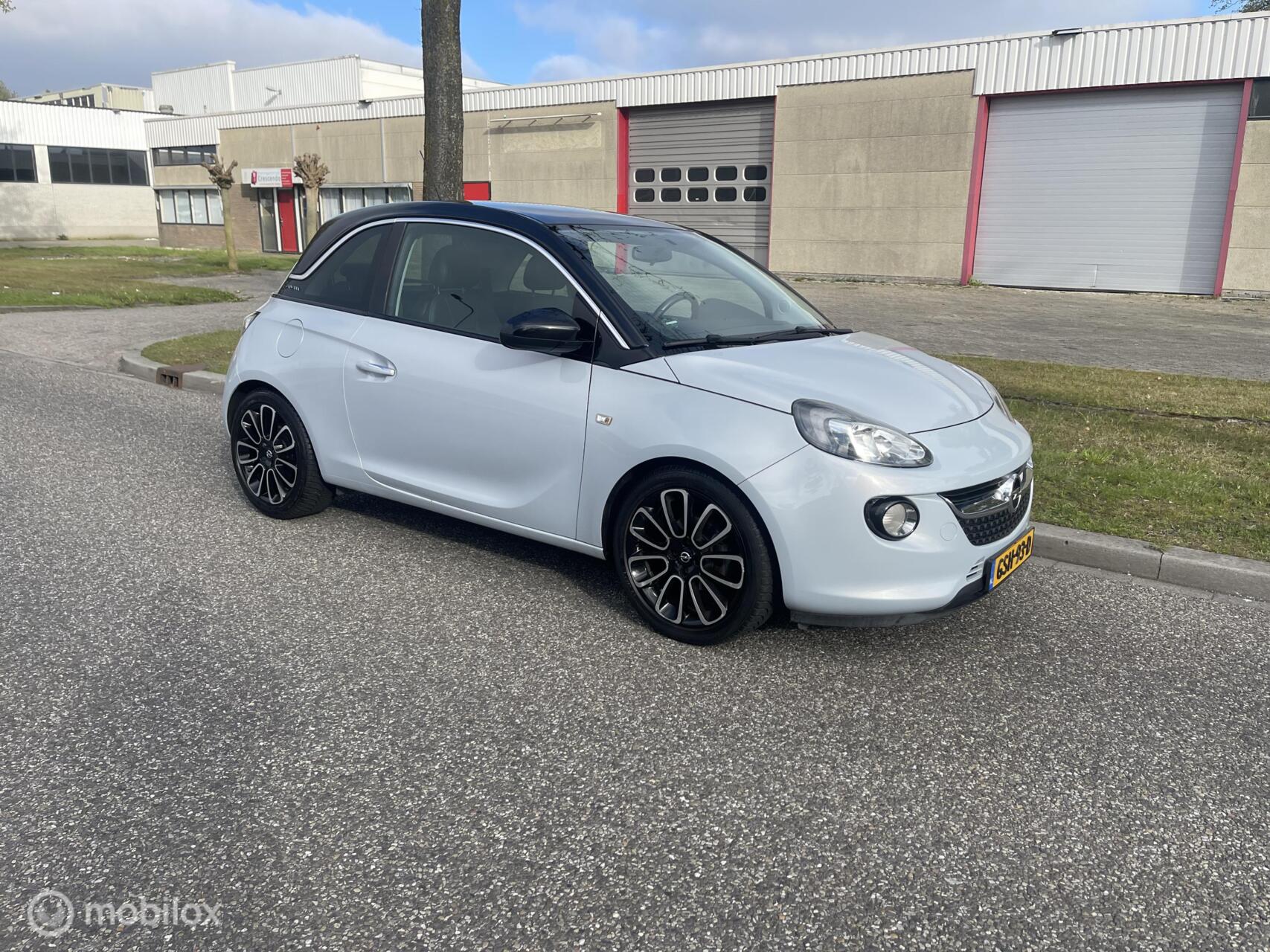 Foto van Opel Adam