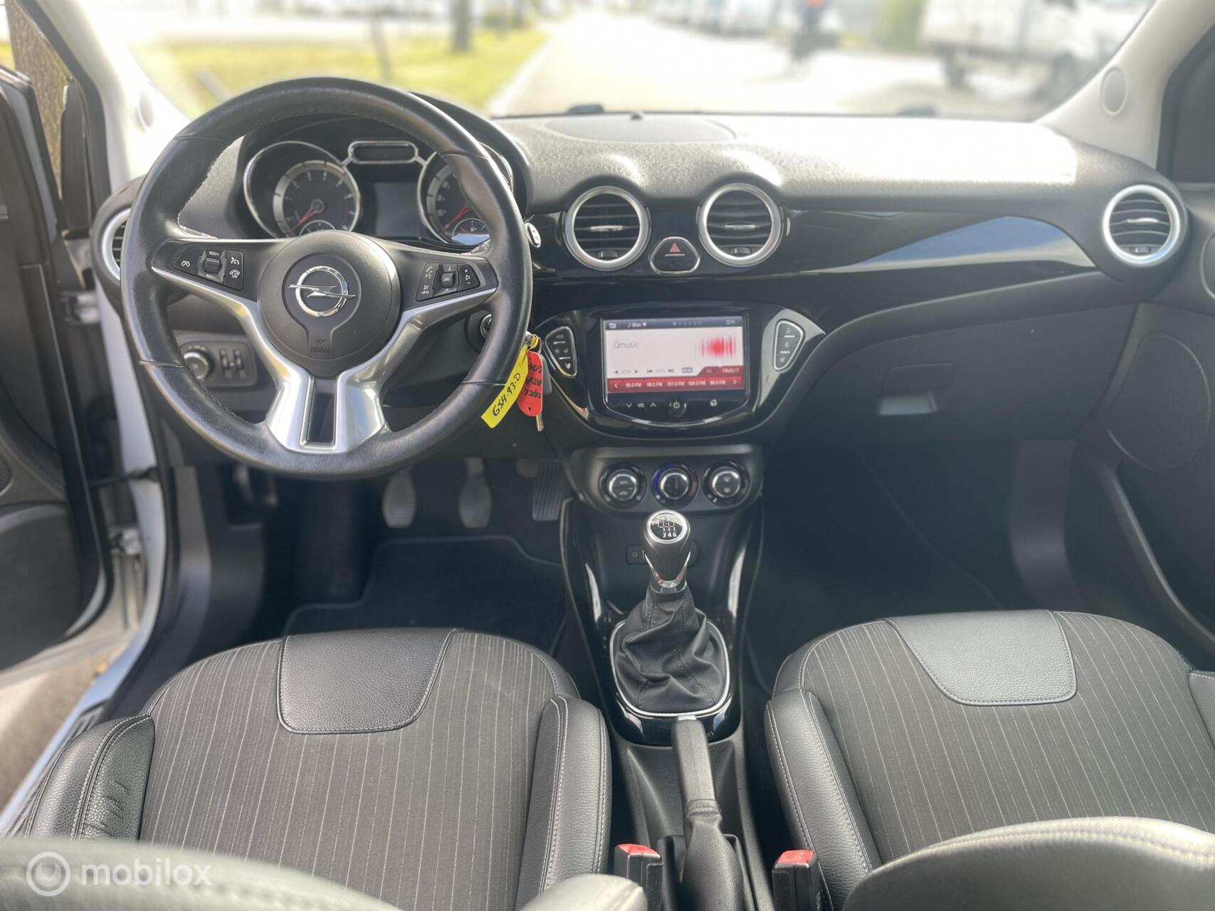 Foto van Opel Adam