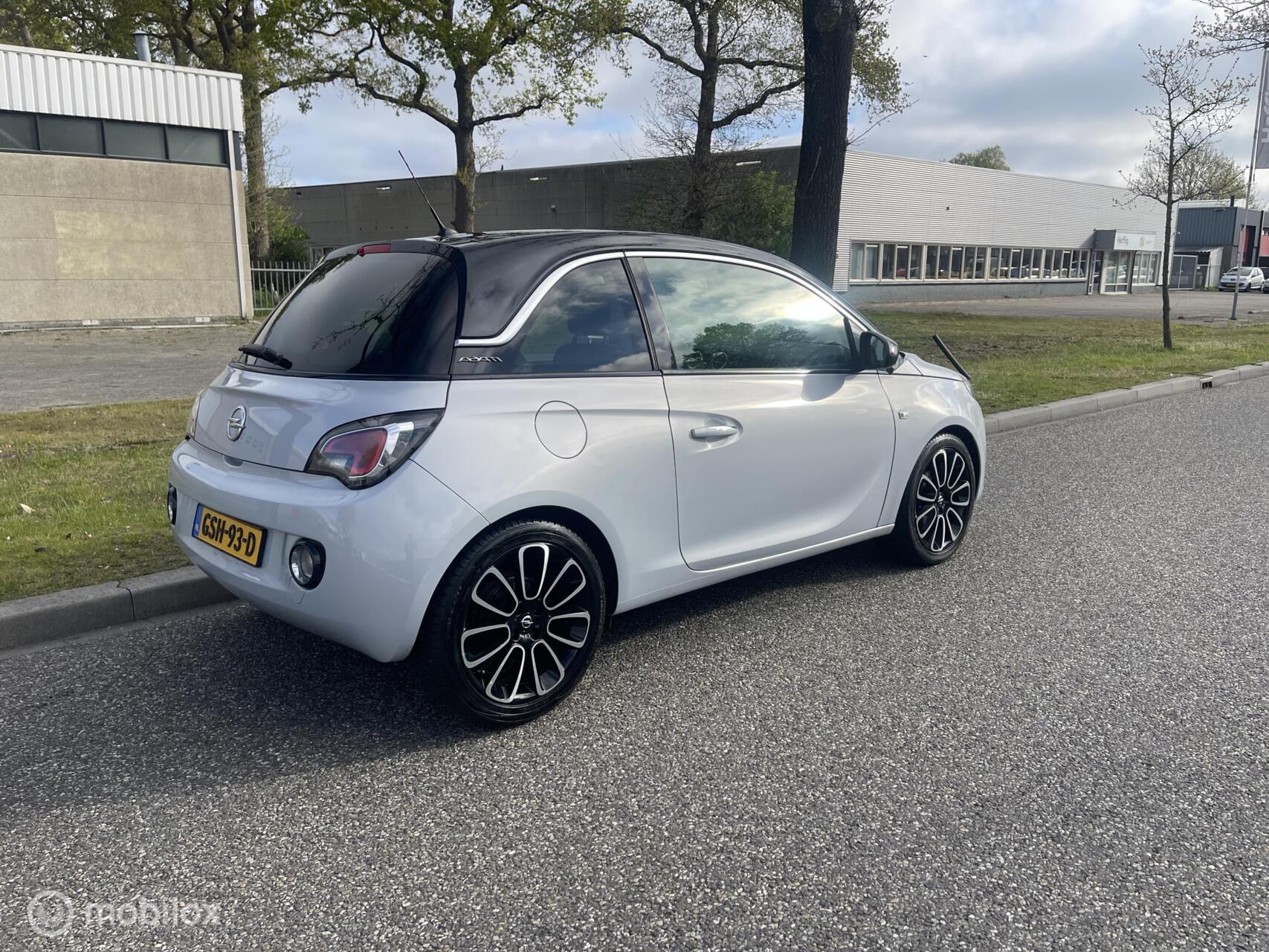 Foto van Opel Adam