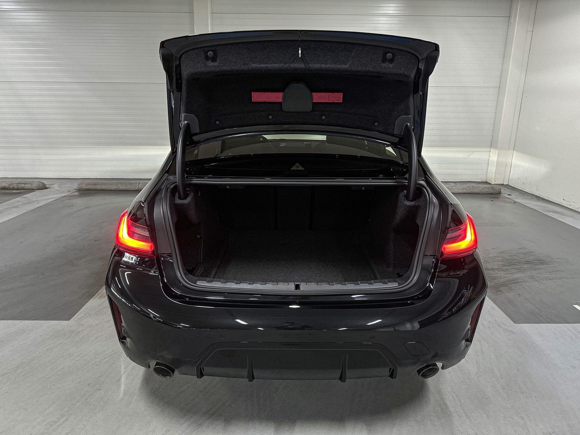 Foto van BMW 318i