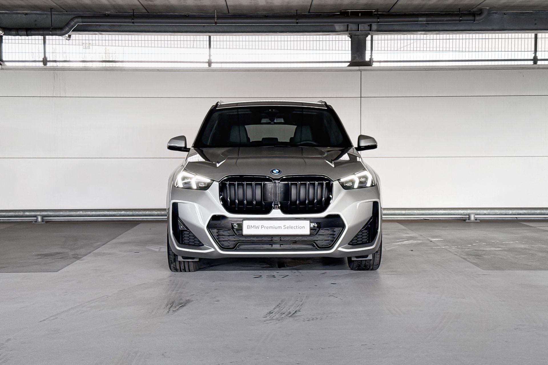 Foto van BMW X1 Xdrive25e