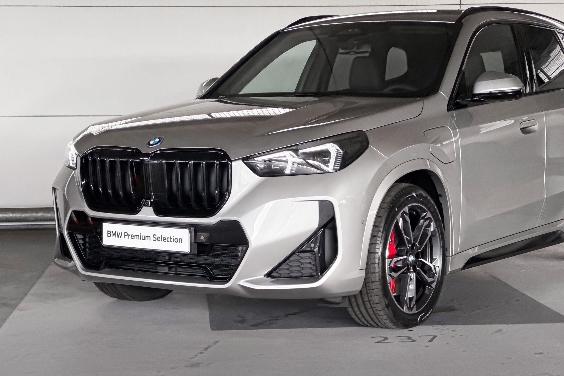 Foto van BMW X1 Xdrive25e
