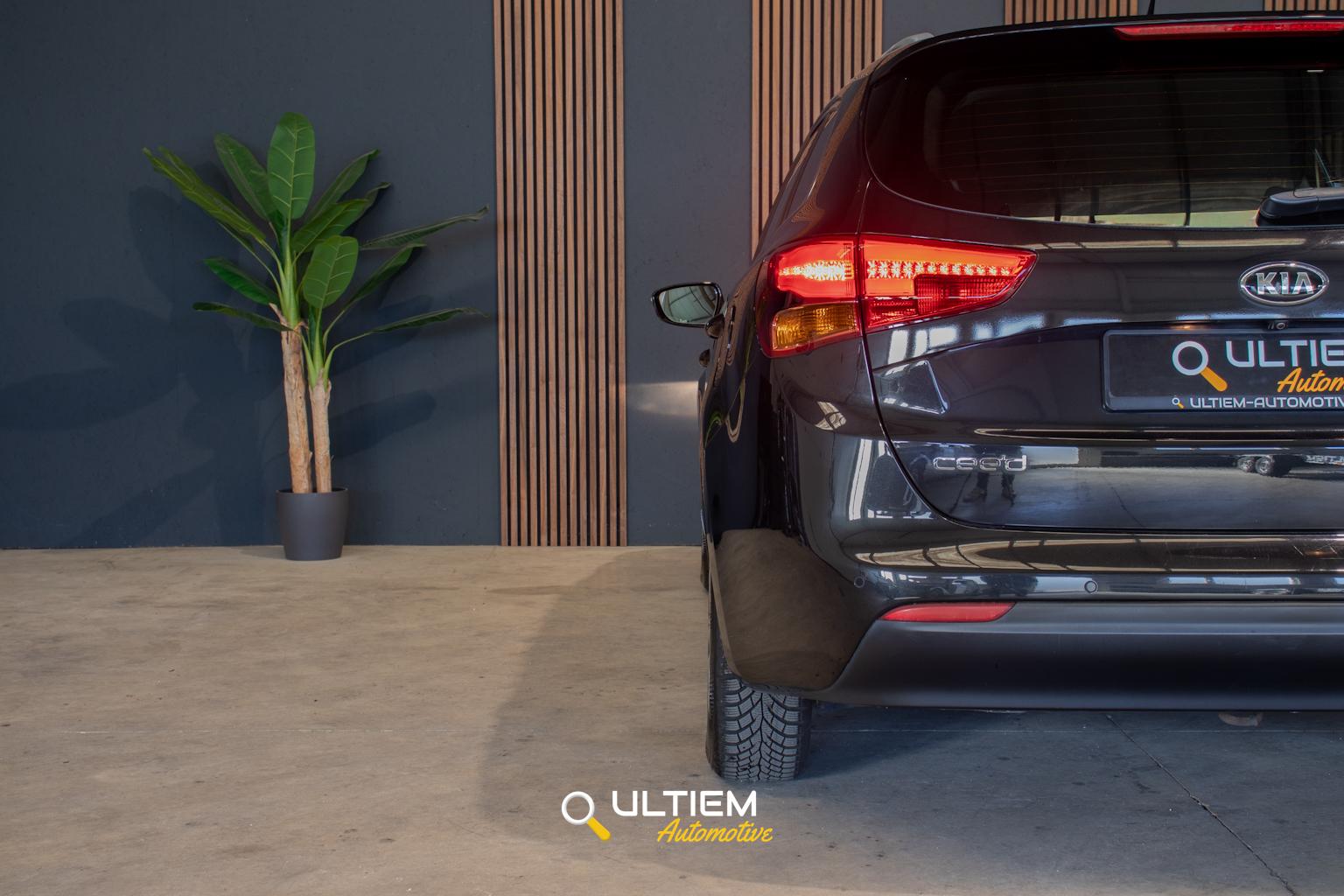 Foto van Kia Cee D