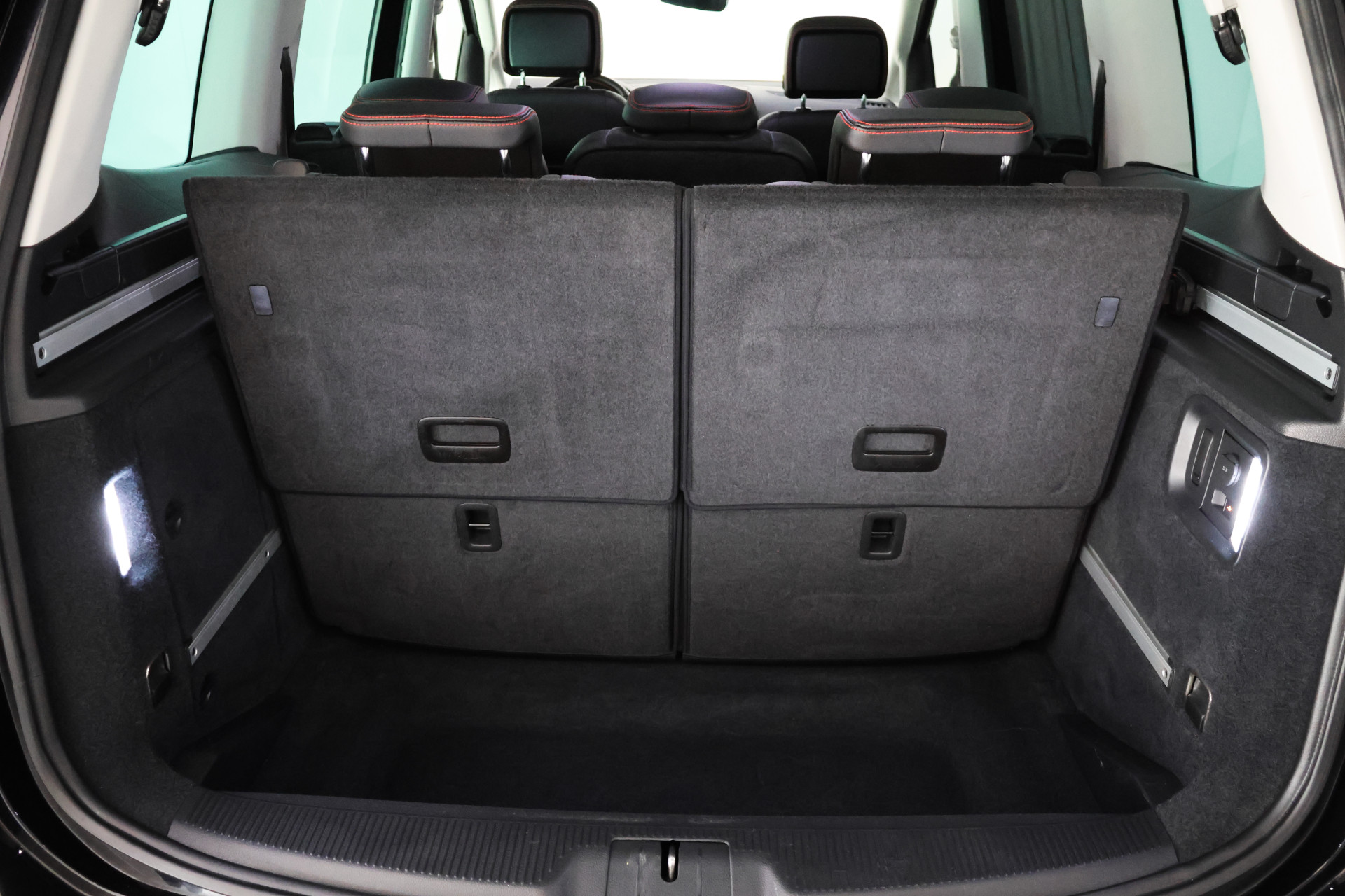 Foto van Seat Alhambra