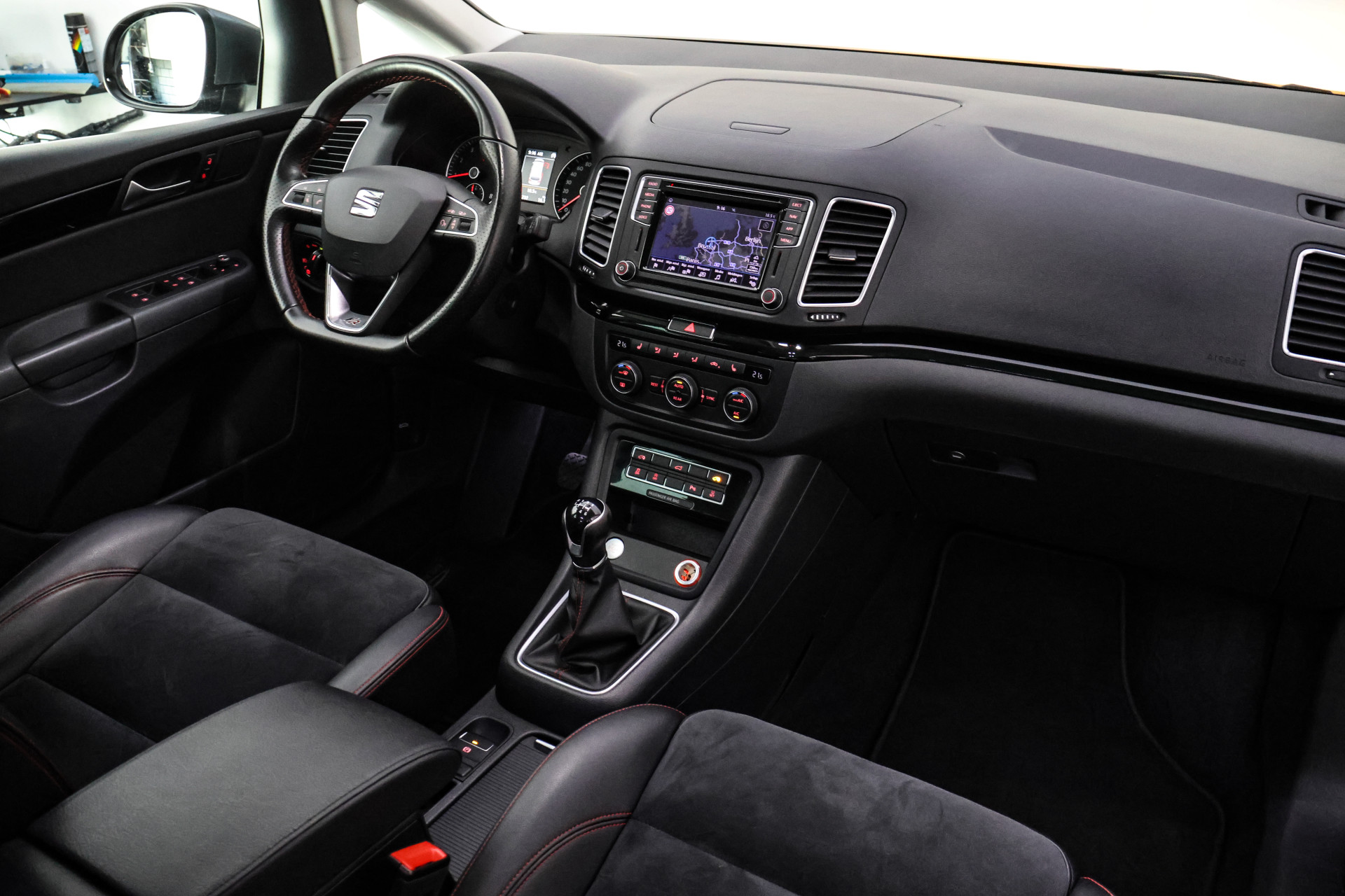 Foto van Seat Alhambra