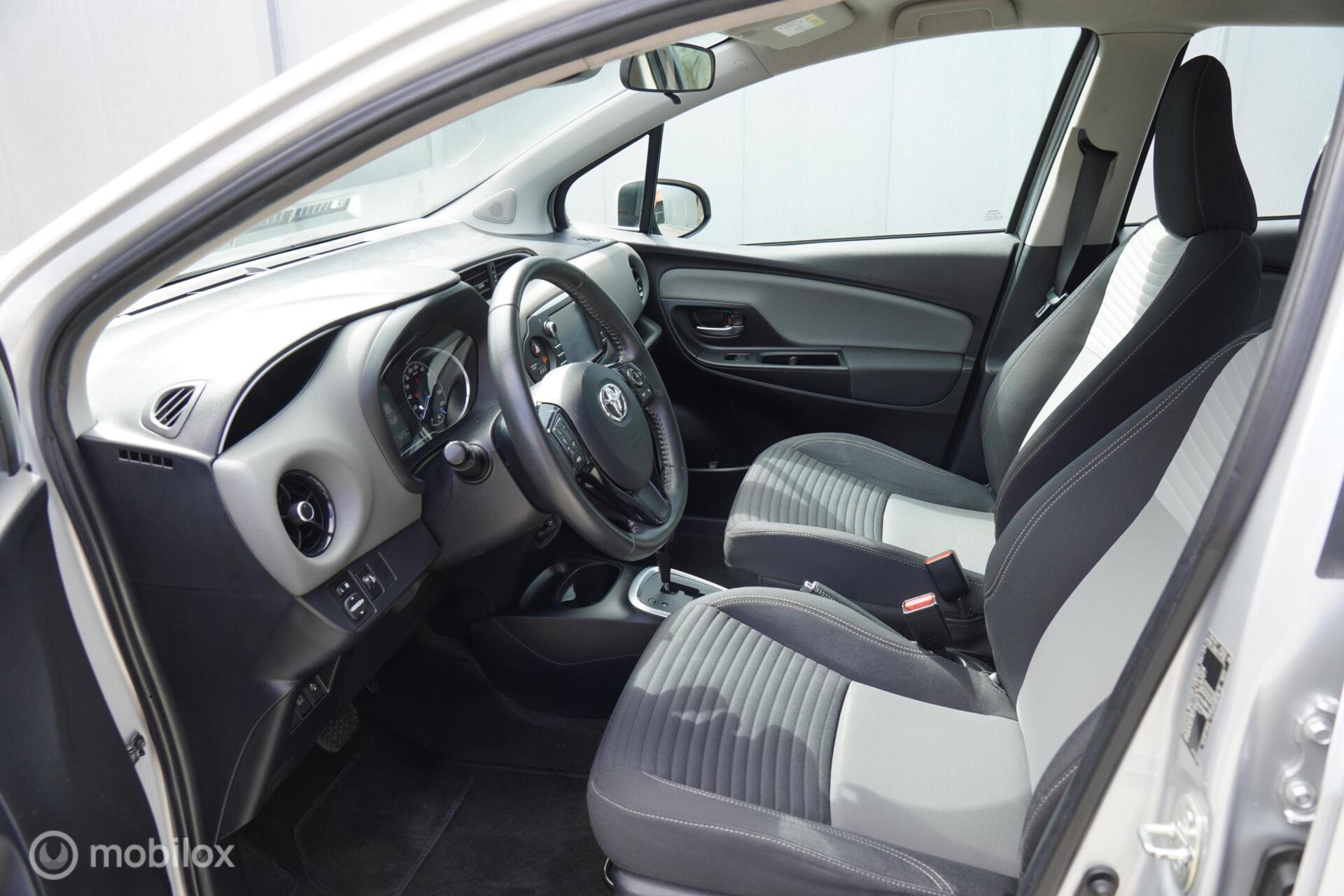 Foto van Toyota Toyota Yaris Hybrid