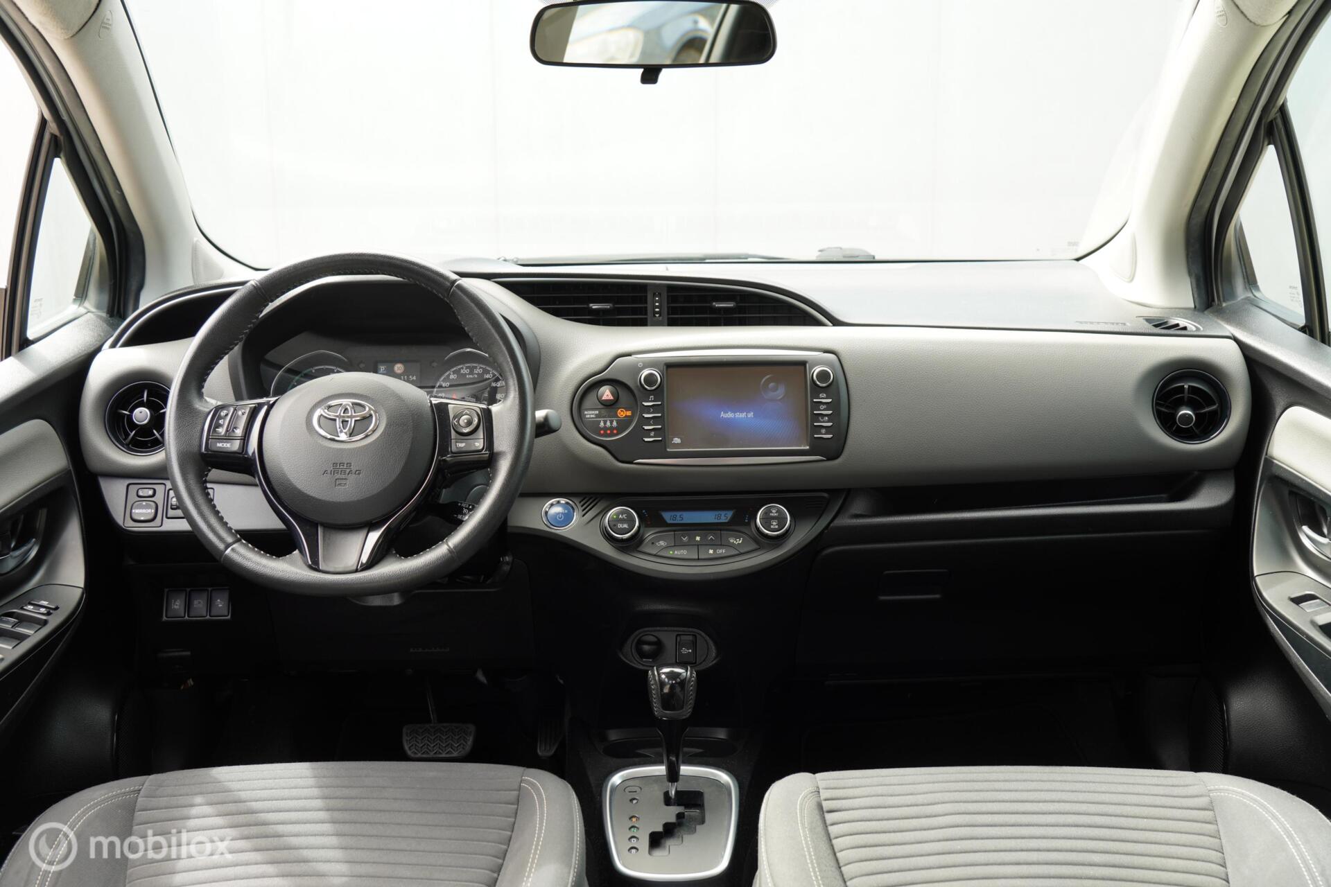 Foto van Toyota Toyota Yaris Hybrid