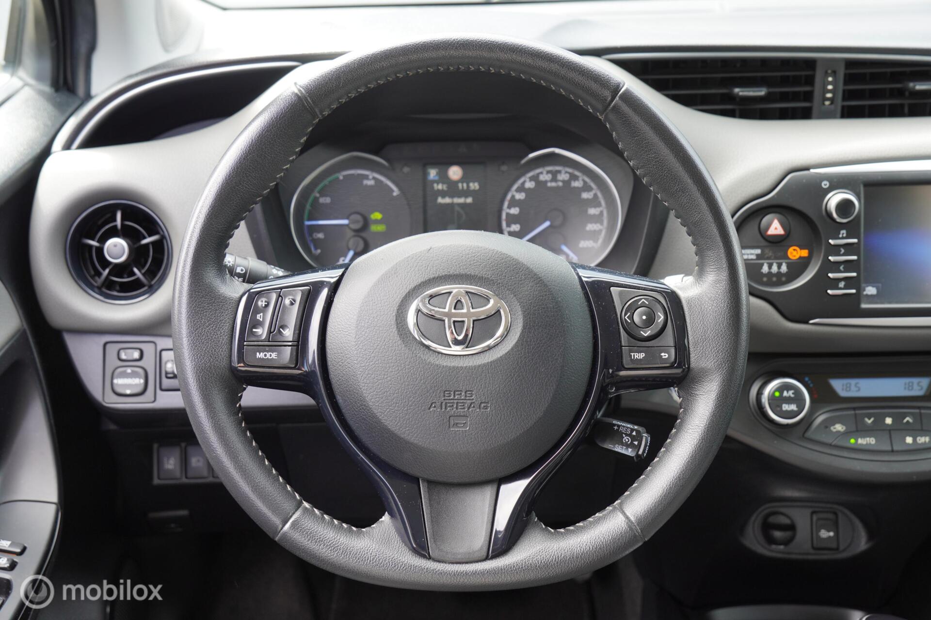 Foto van Toyota Toyota Yaris Hybrid