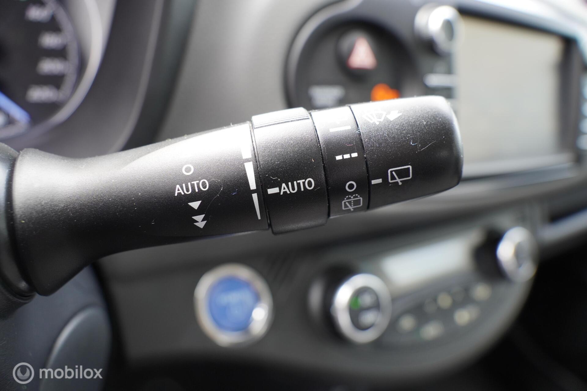 Foto van Toyota Toyota Yaris Hybrid