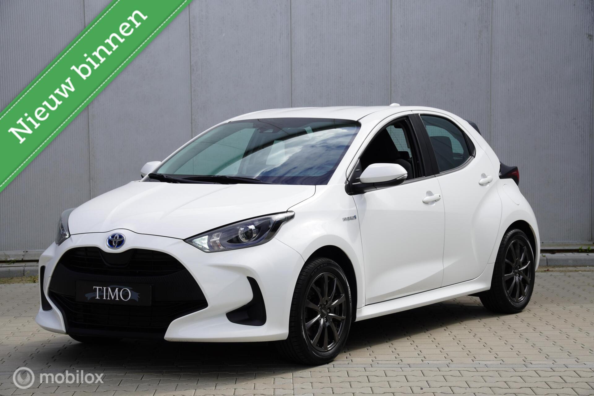 Toyota Toyota Yaris 1.5 Hybrid Active Stoelverwarming DAB 2020 - voorkant