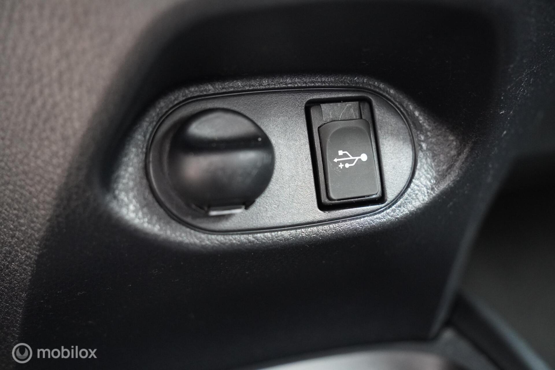 Foto van Toyota Toyota Yaris Hybrid