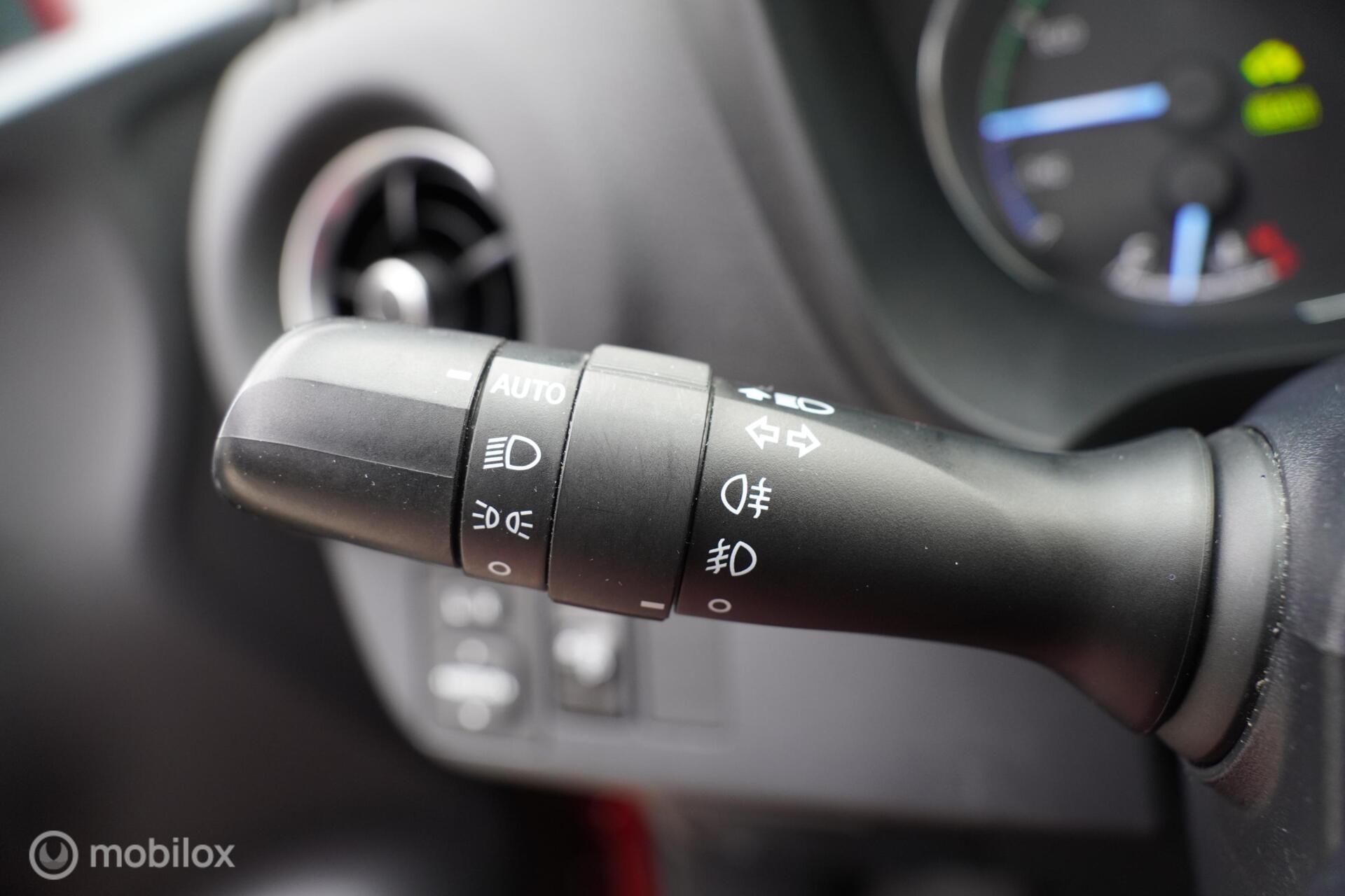 Foto van Toyota Toyota Yaris Hybrid