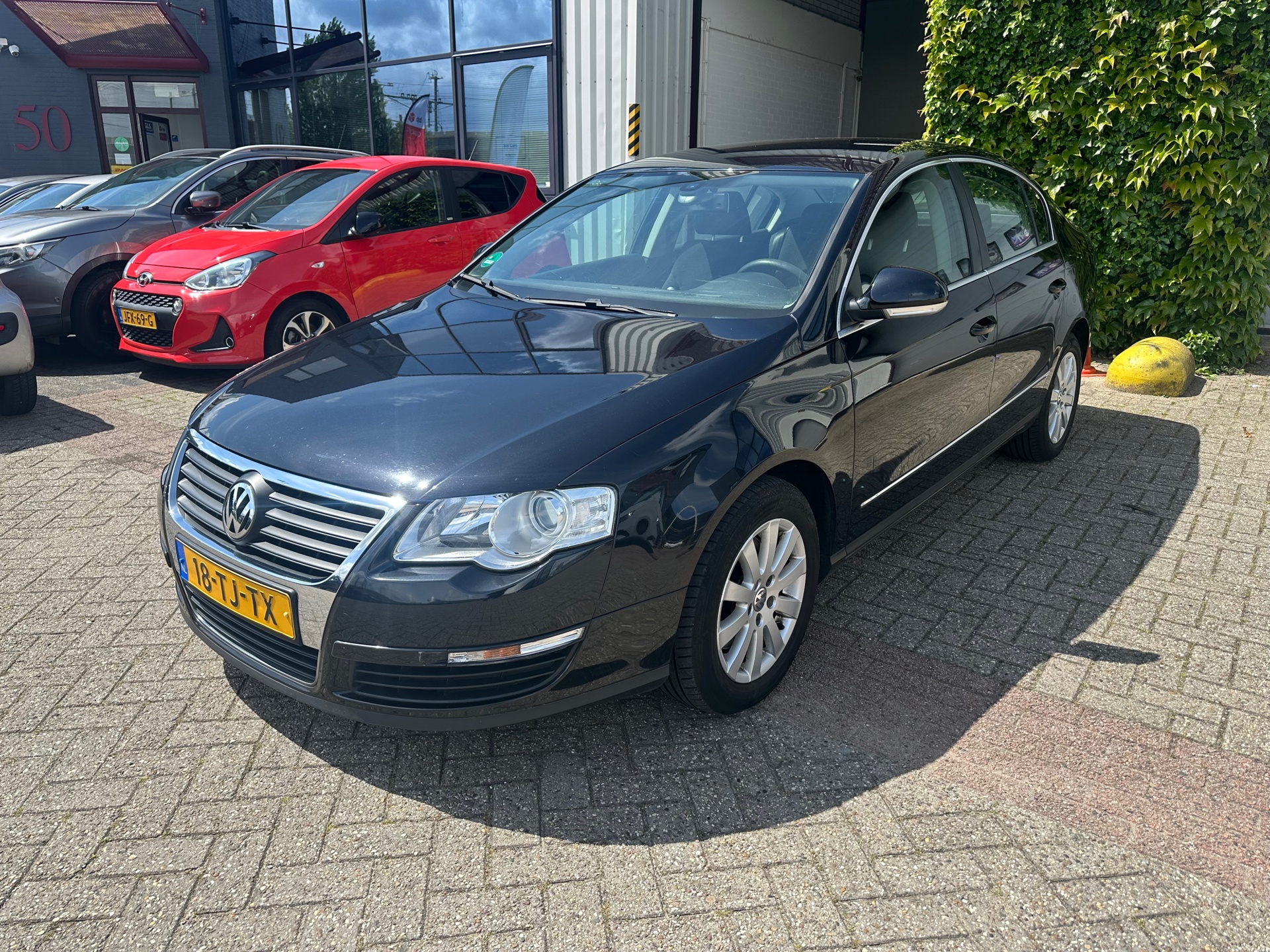 Volkswagen Passat 2.0 FSI Comfortline 2006 - voorkant