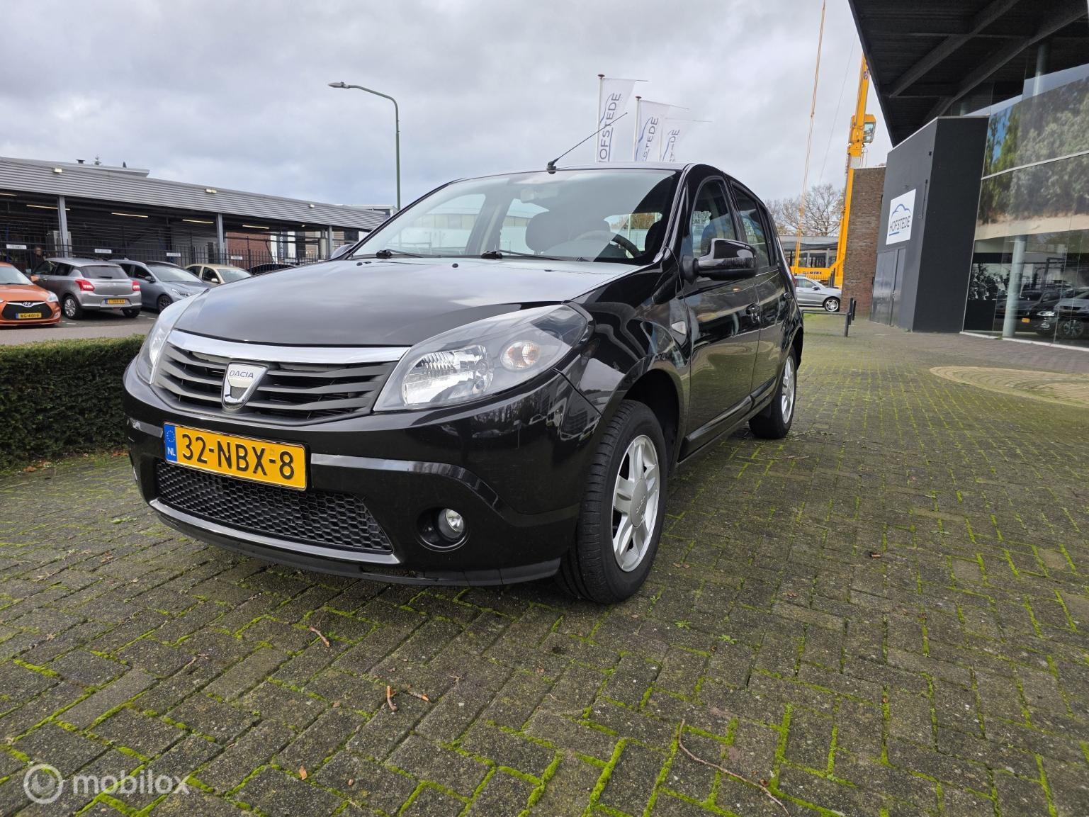 Foto van DACIA SANDERO