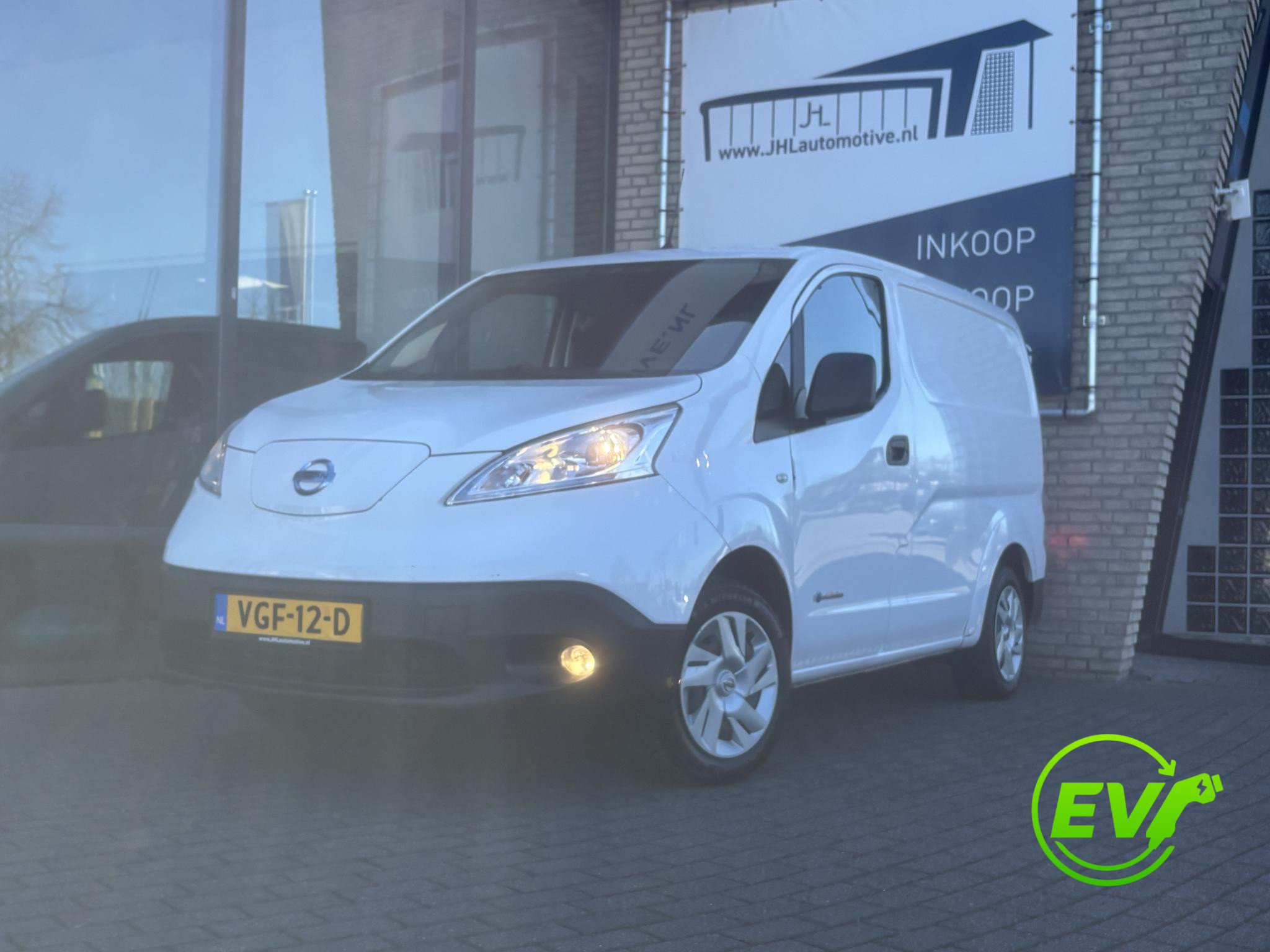 Foto van NISSAN NISSAN E-NV200