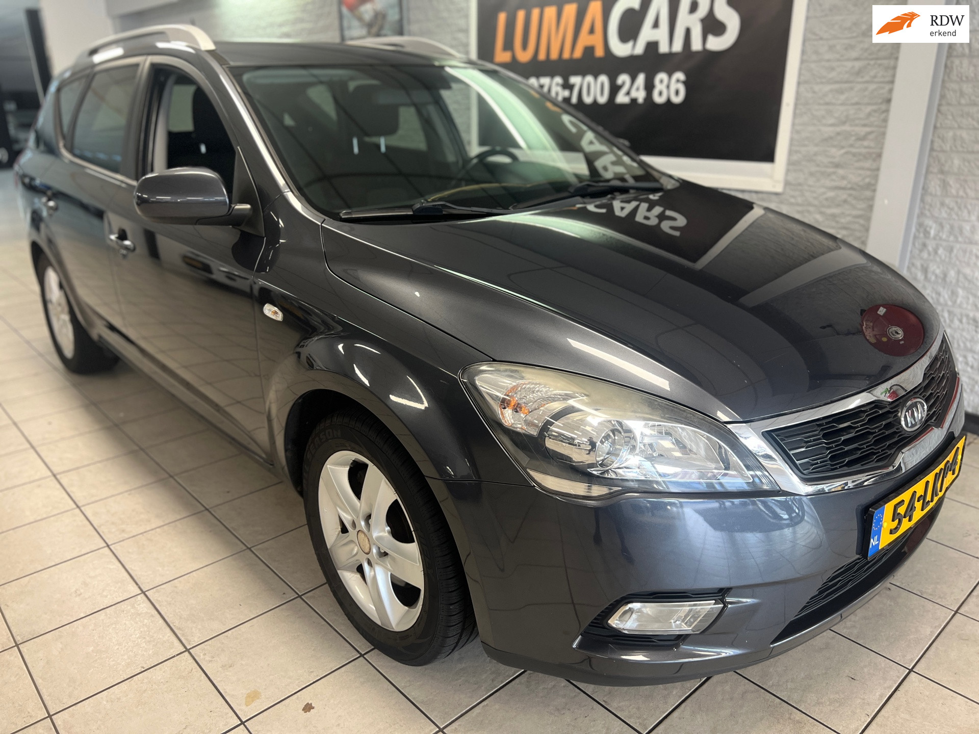 Kia Cee D 1.4 CVVT X-ecutive | Nieuwe APK | Cruise |Airco 2010 - voorkant