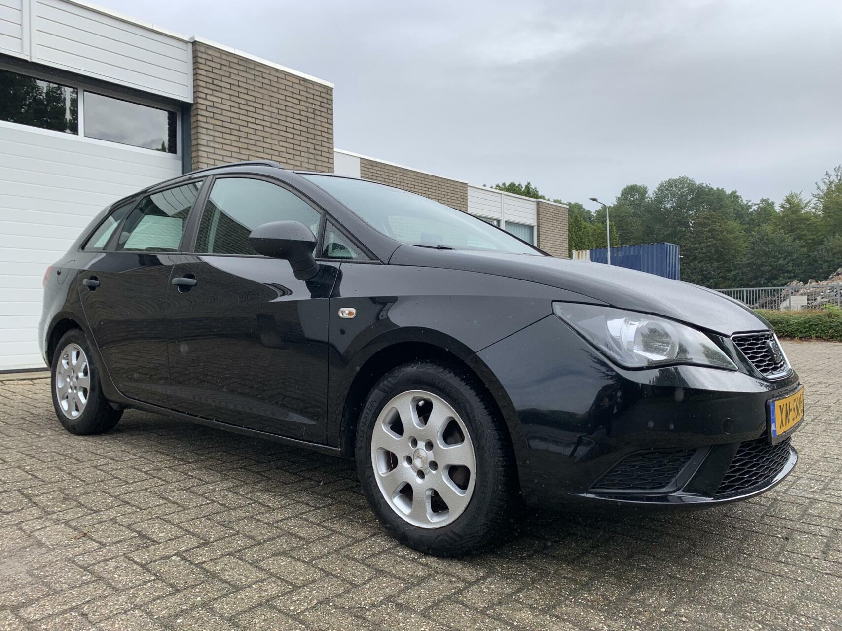 Foto van Seat Ibiza ST