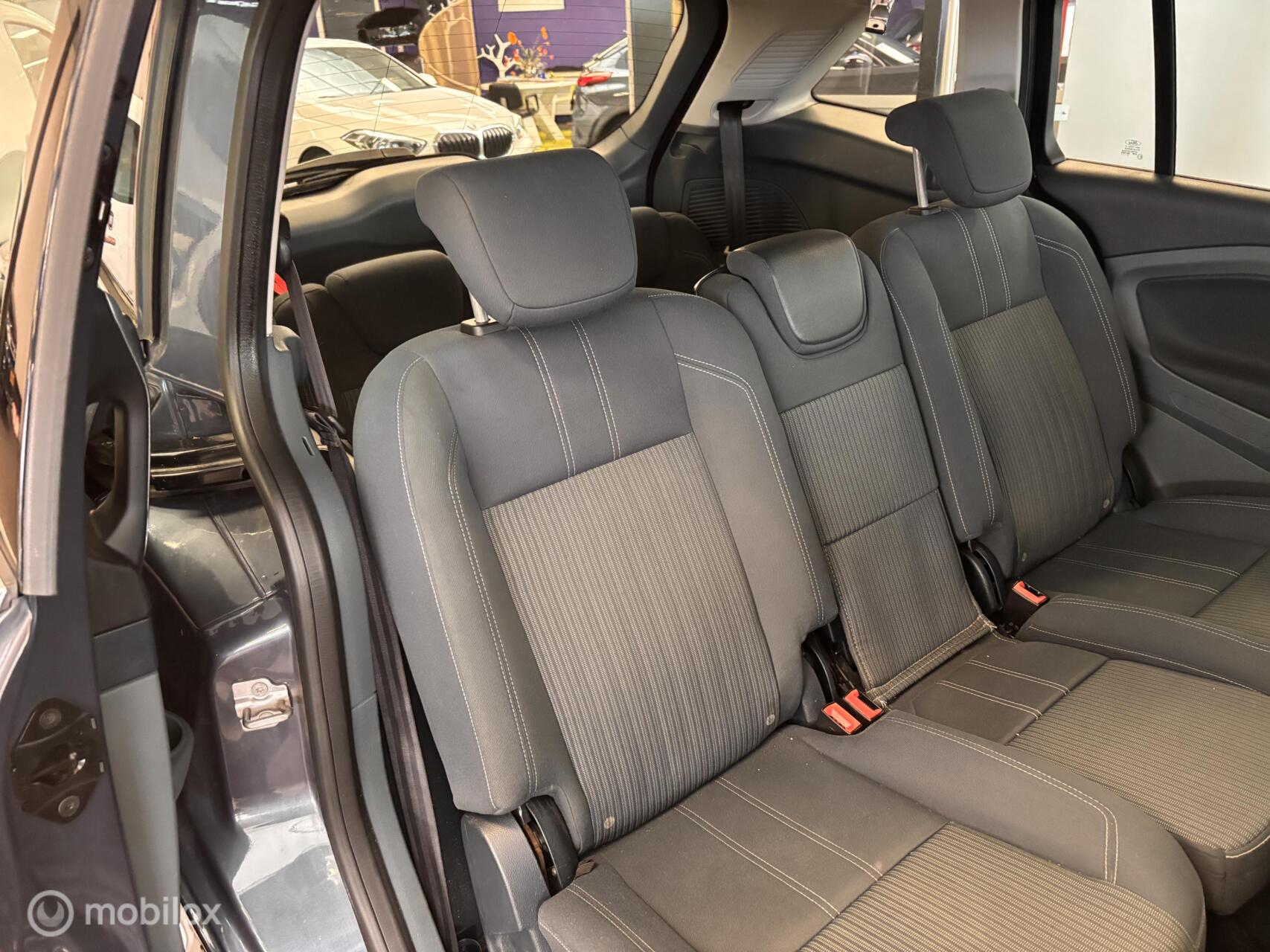 Foto van Ford C-max