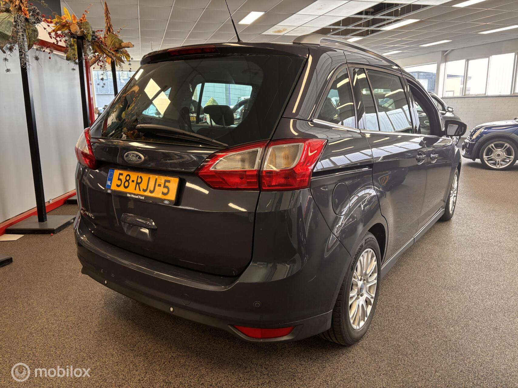 Foto van Ford C-max