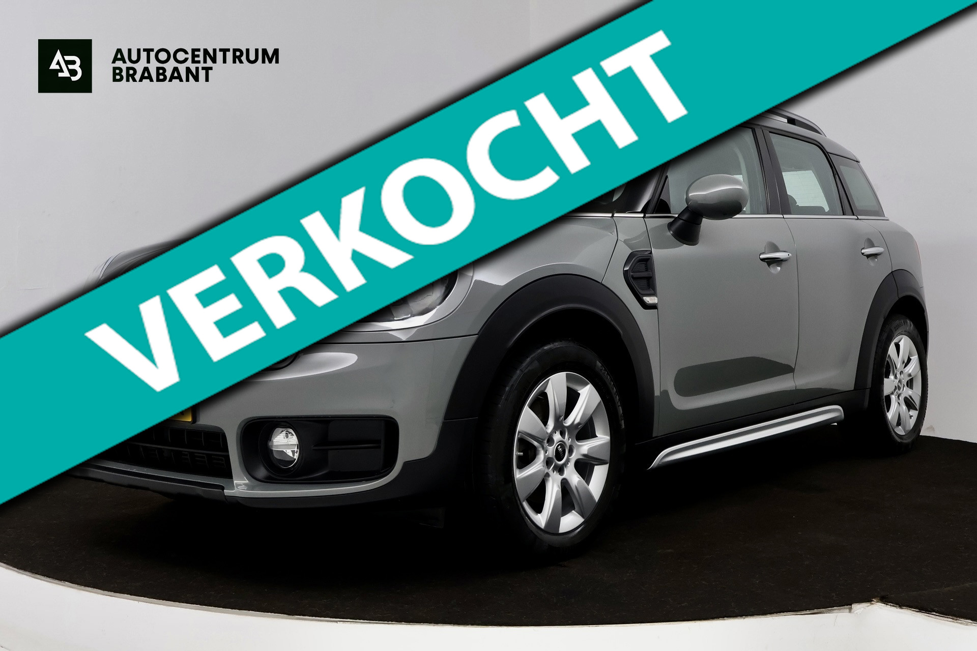 Foto van MINI COUNTRYMAN COOPER