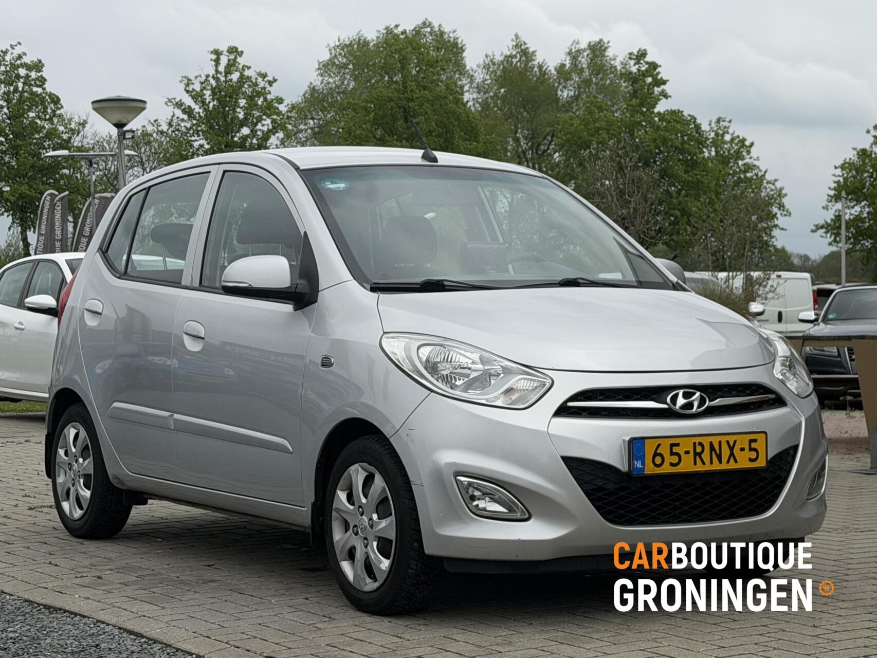 Hyundai I 10 1.2 i-Drive Cool | AIRCO | APK 03-2027 | 5 DEURS 2011 - voorkant