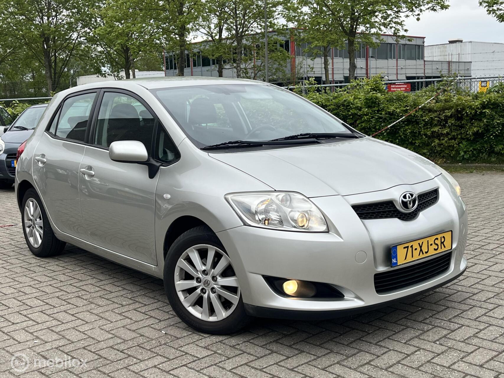 Toyota Toyota Auris 1.6 Executive Automaat 103.534 dkm NAP, Navi,NW APK! 2007 - voorkant