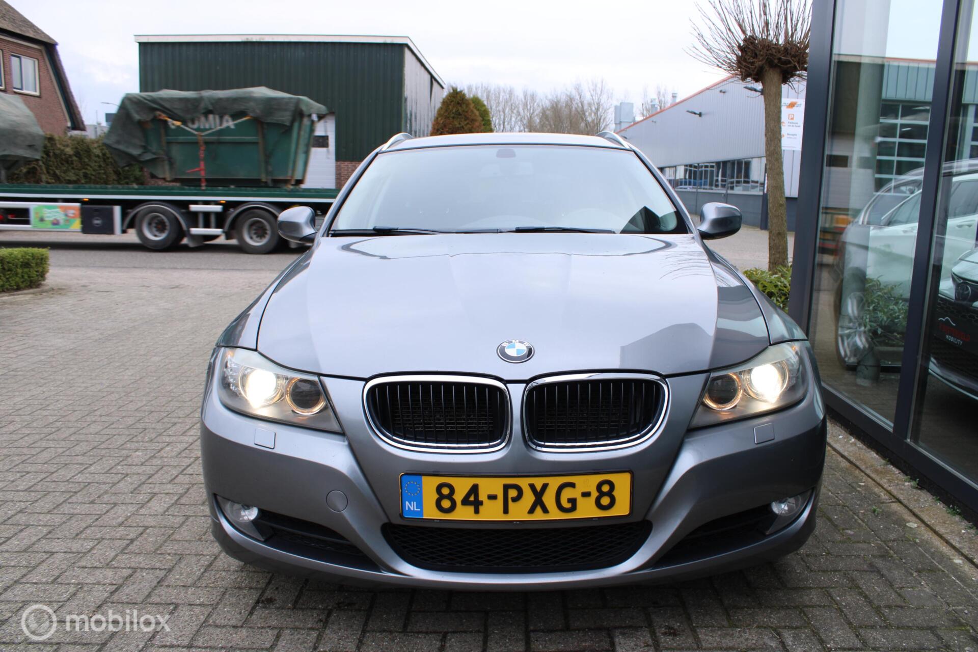 Foto van BMW 318i