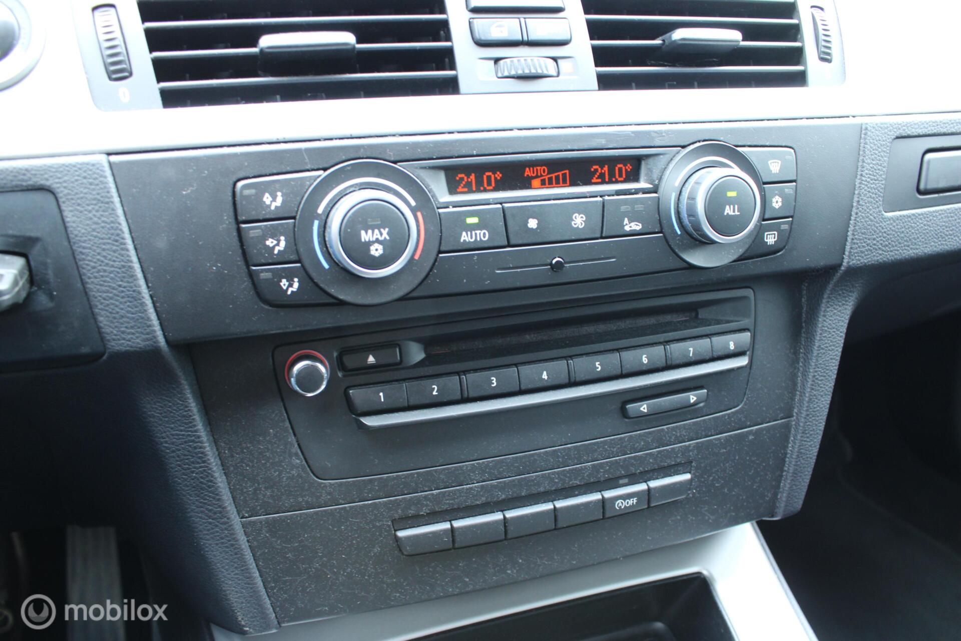 Foto van BMW 318i