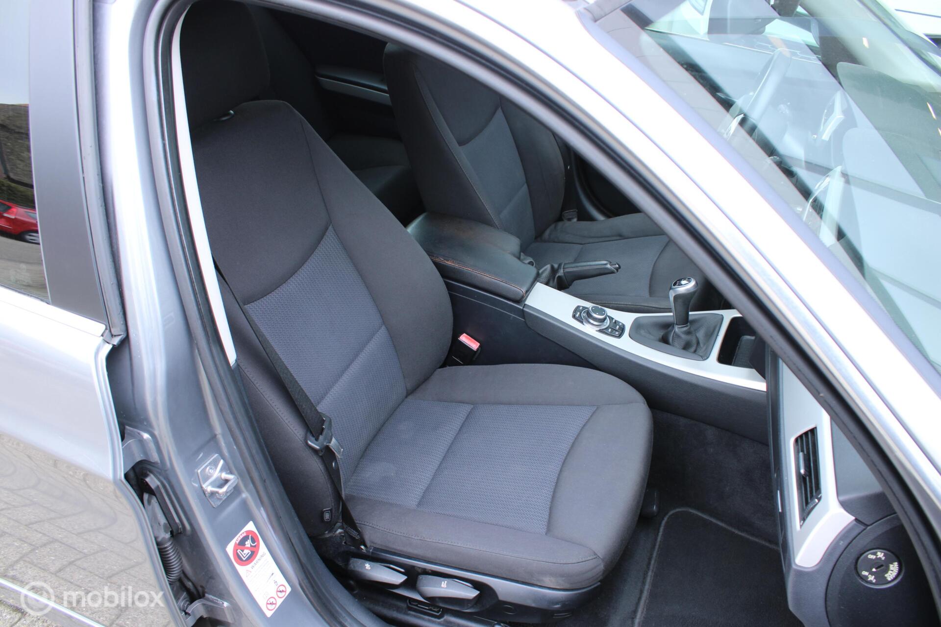 Foto van BMW 318i