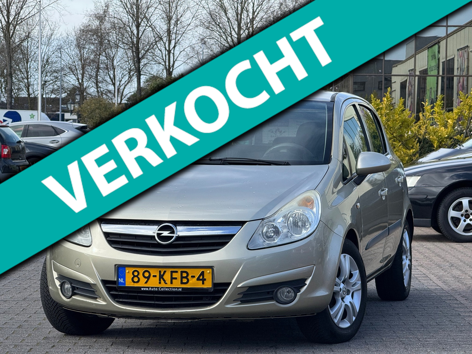 Opel Corsa 1.2-16V Edition | Airco | Cruise control | 2 sleutels | Elektrische ramen en spiegels | LM velgen | 2009 - voorkant